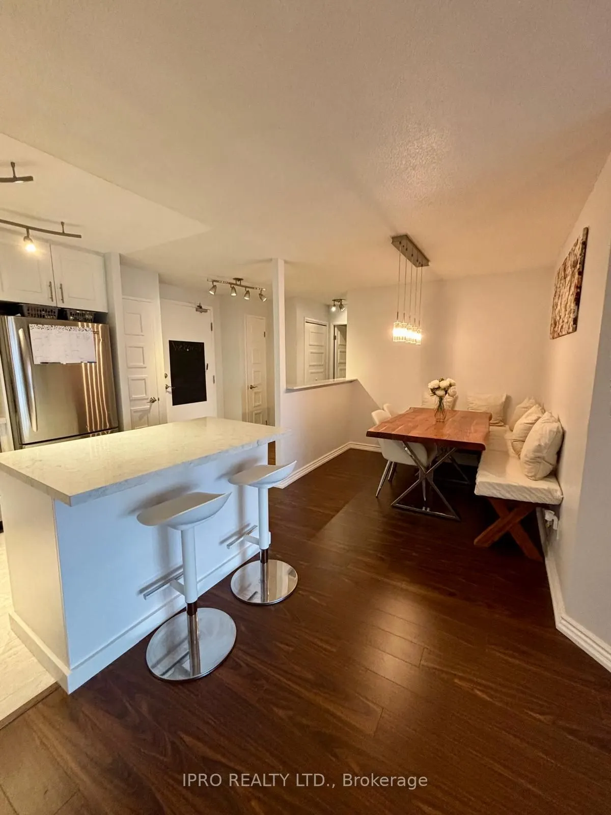145 Hillcrest Avenue E, #2310