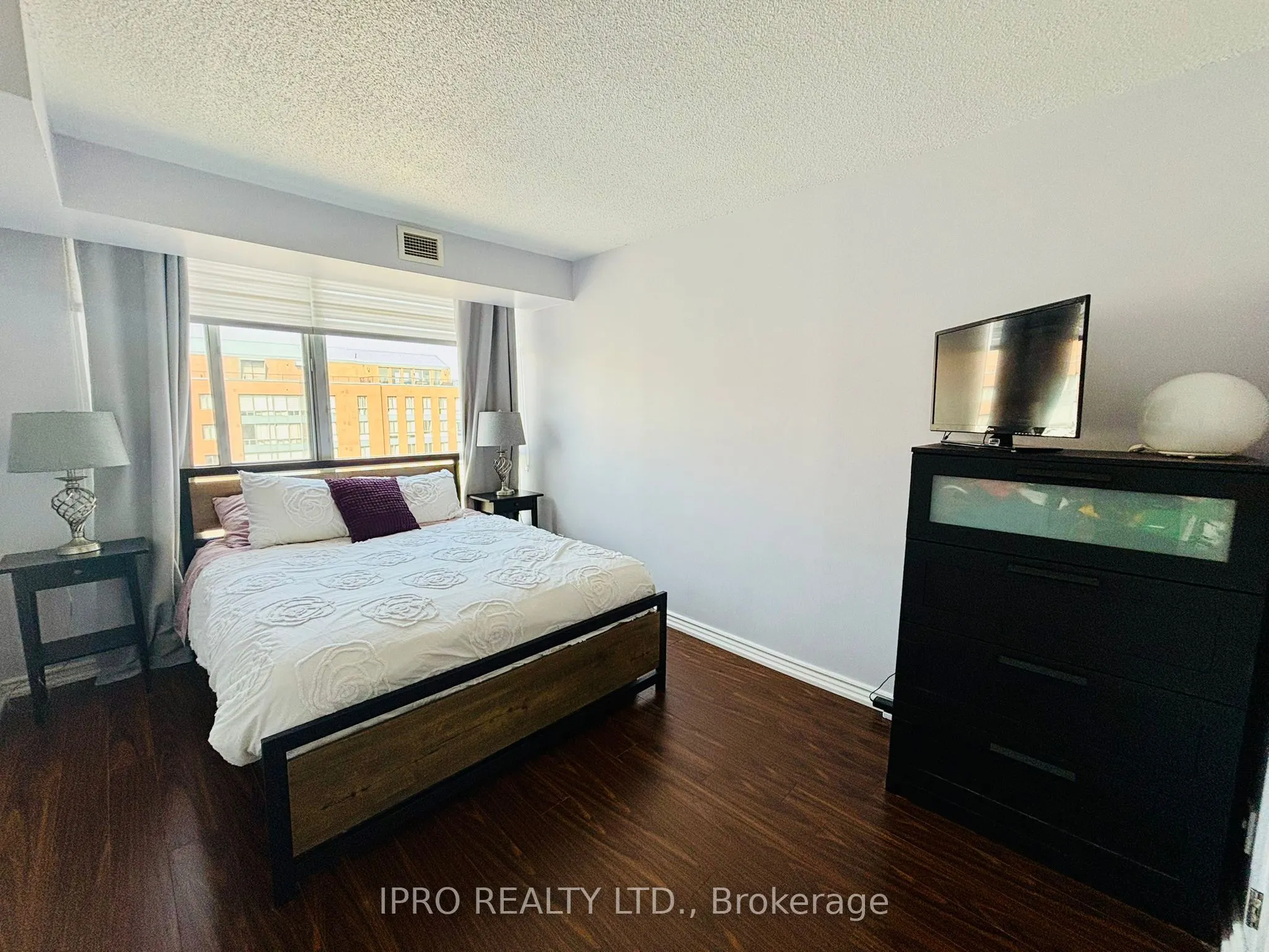 145 Hillcrest Avenue E, #2310
