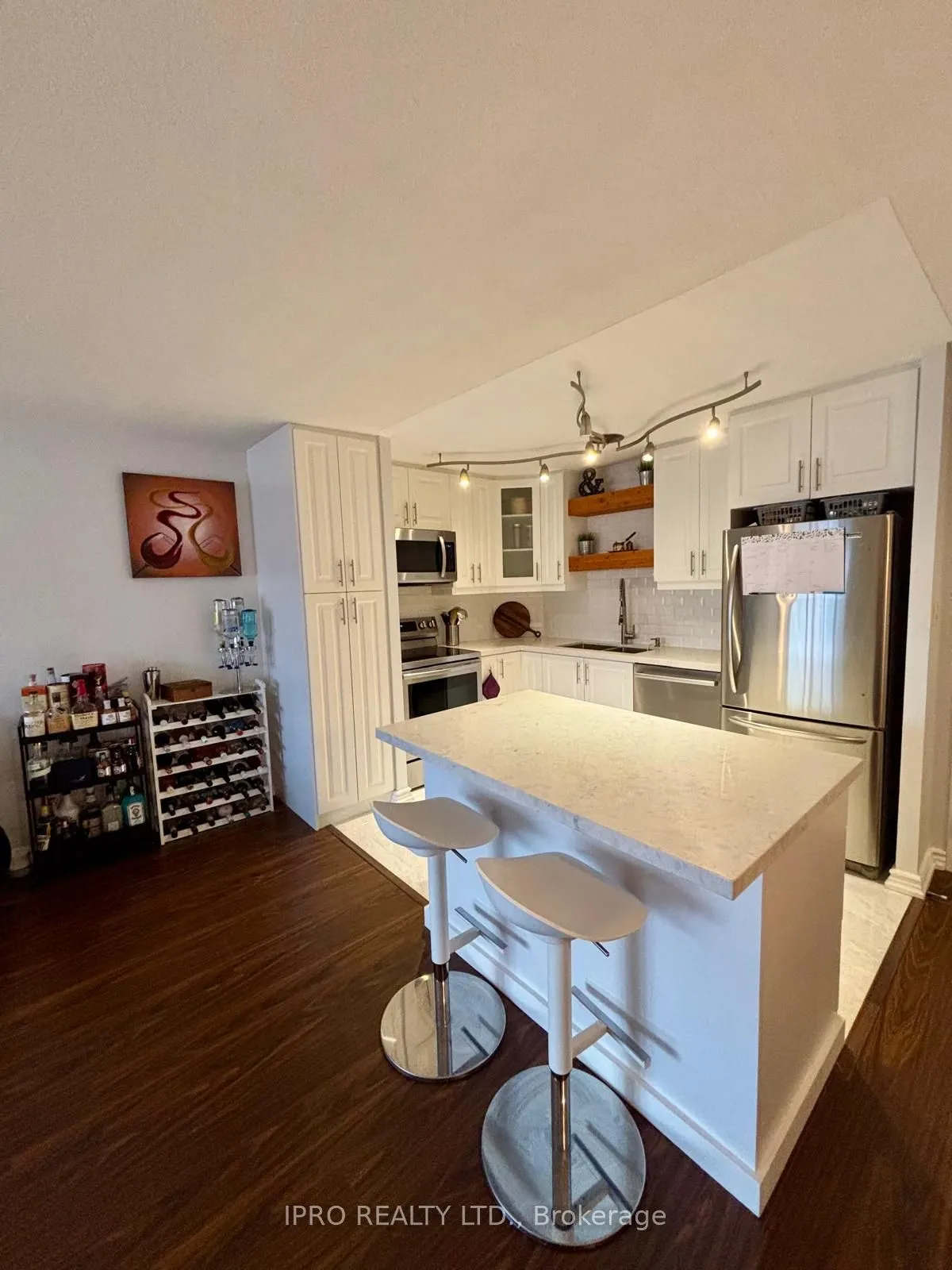 145 Hillcrest Avenue E, #2310