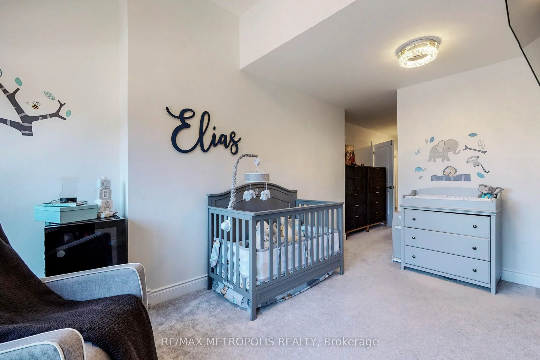 7 Kipling Grove Court