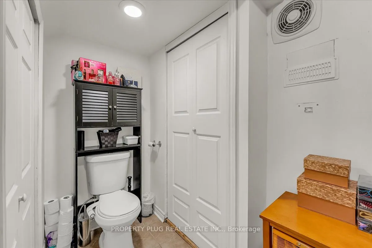 3882 Deepwood Heights