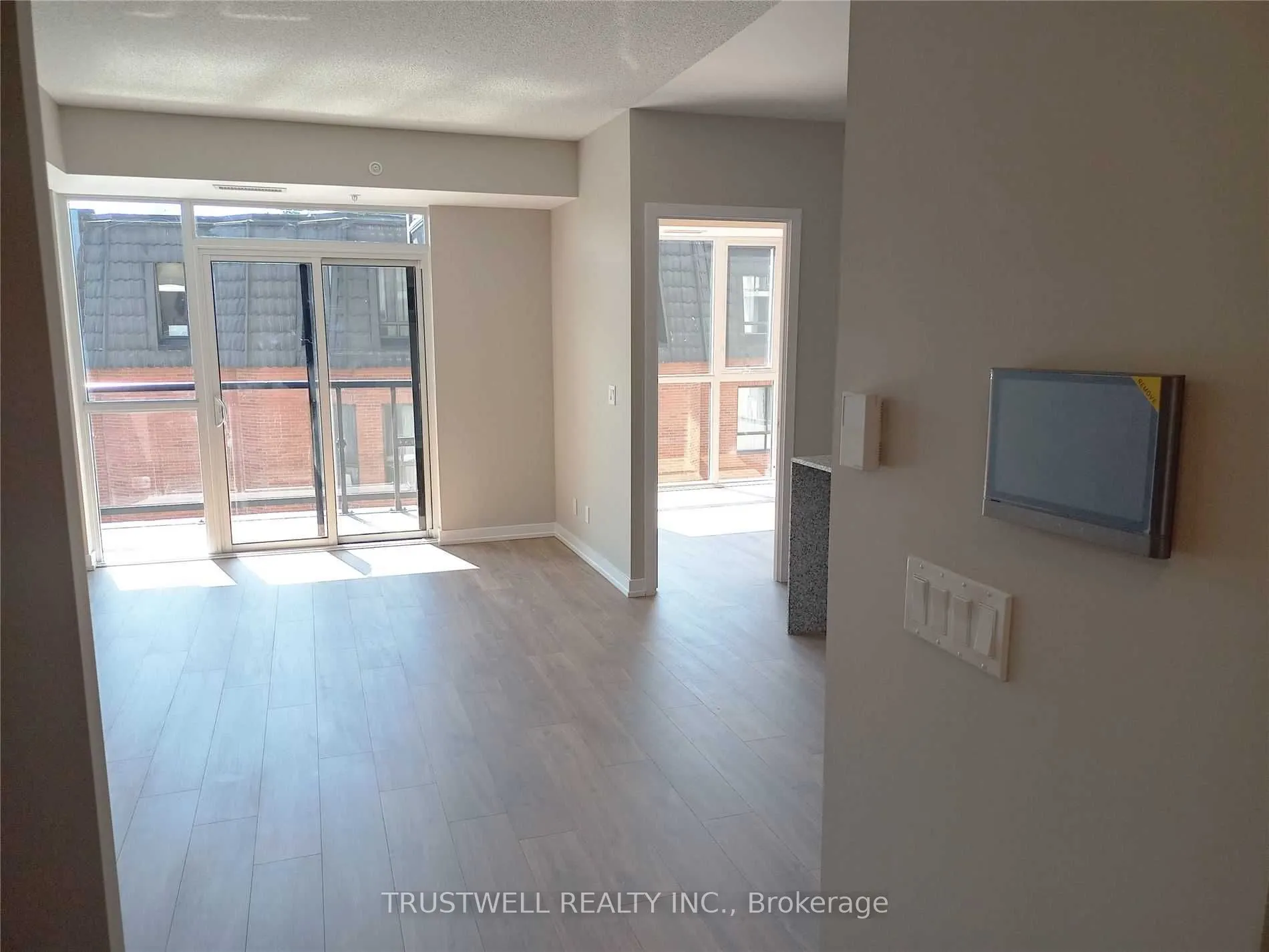 50 Ann Street, #317
