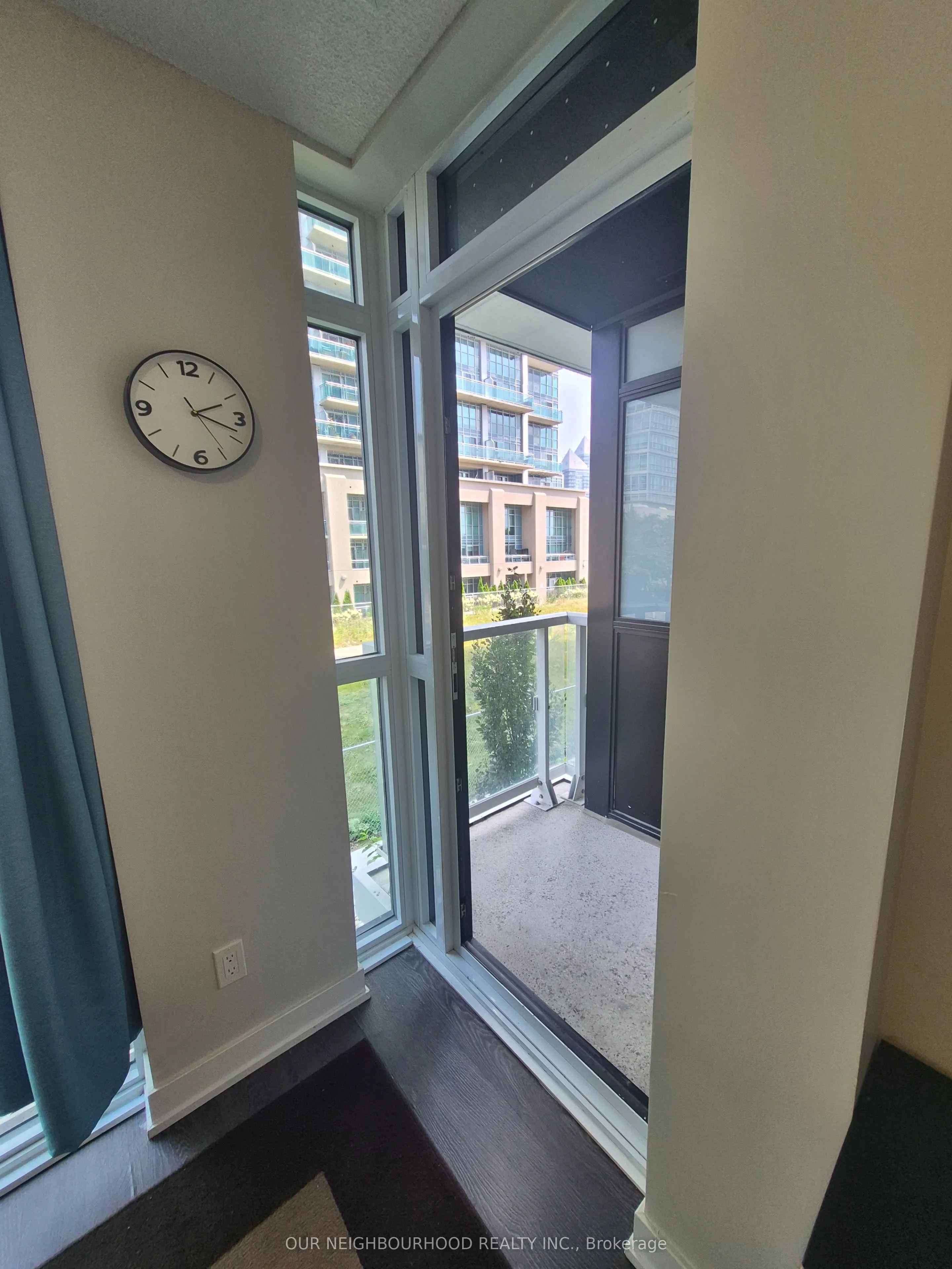 251 Manitoba Street, #109