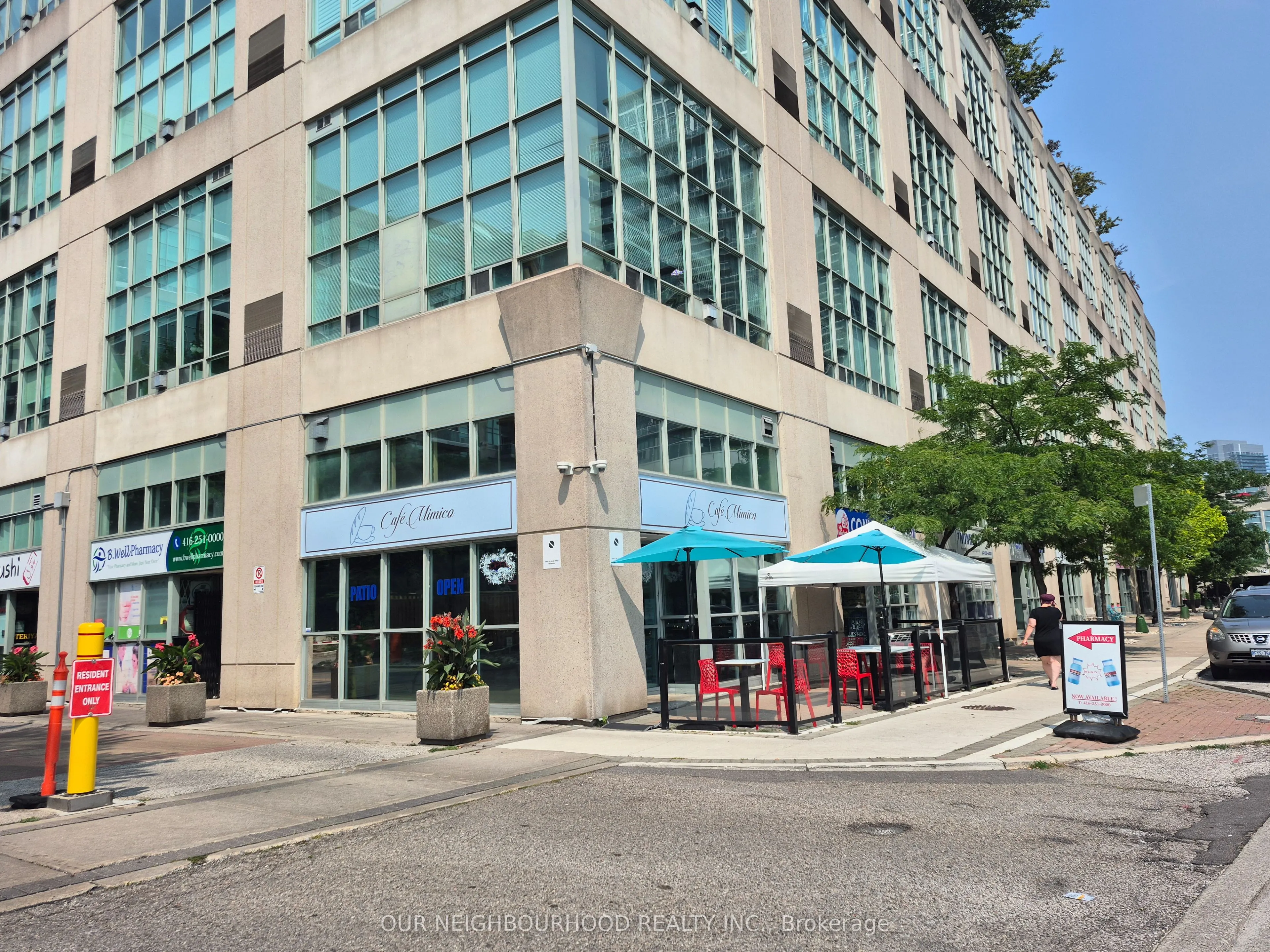 251 Manitoba Street, #109