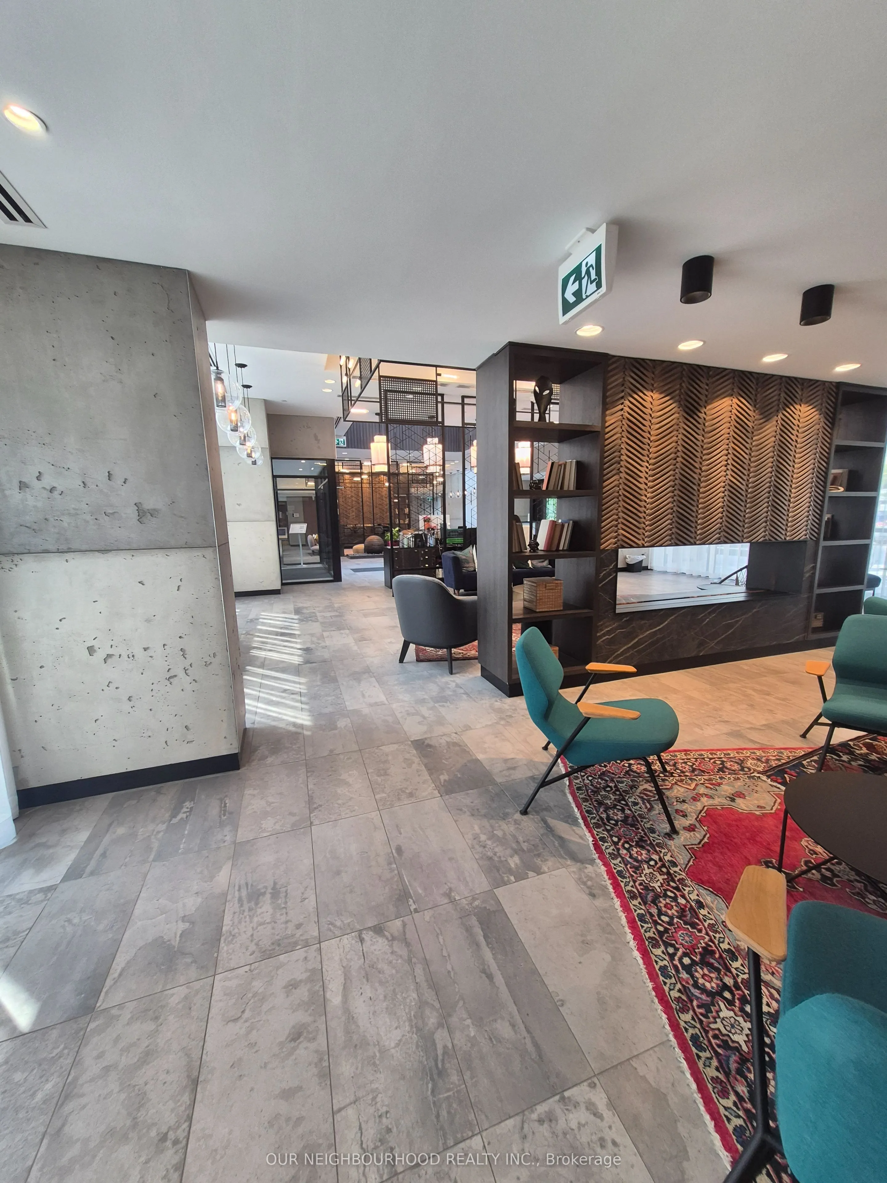 251 Manitoba Street, #109