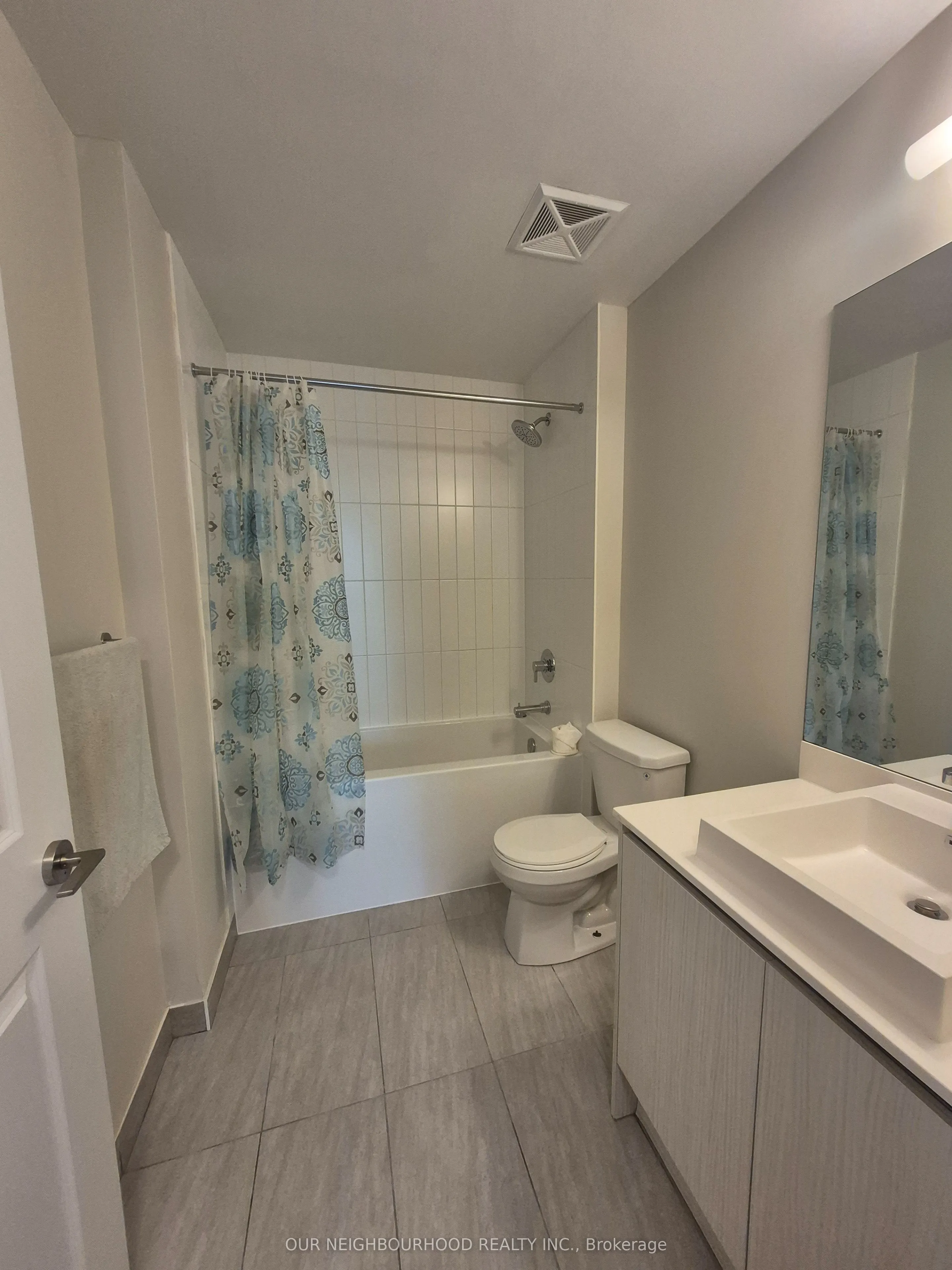 251 Manitoba Street, #109