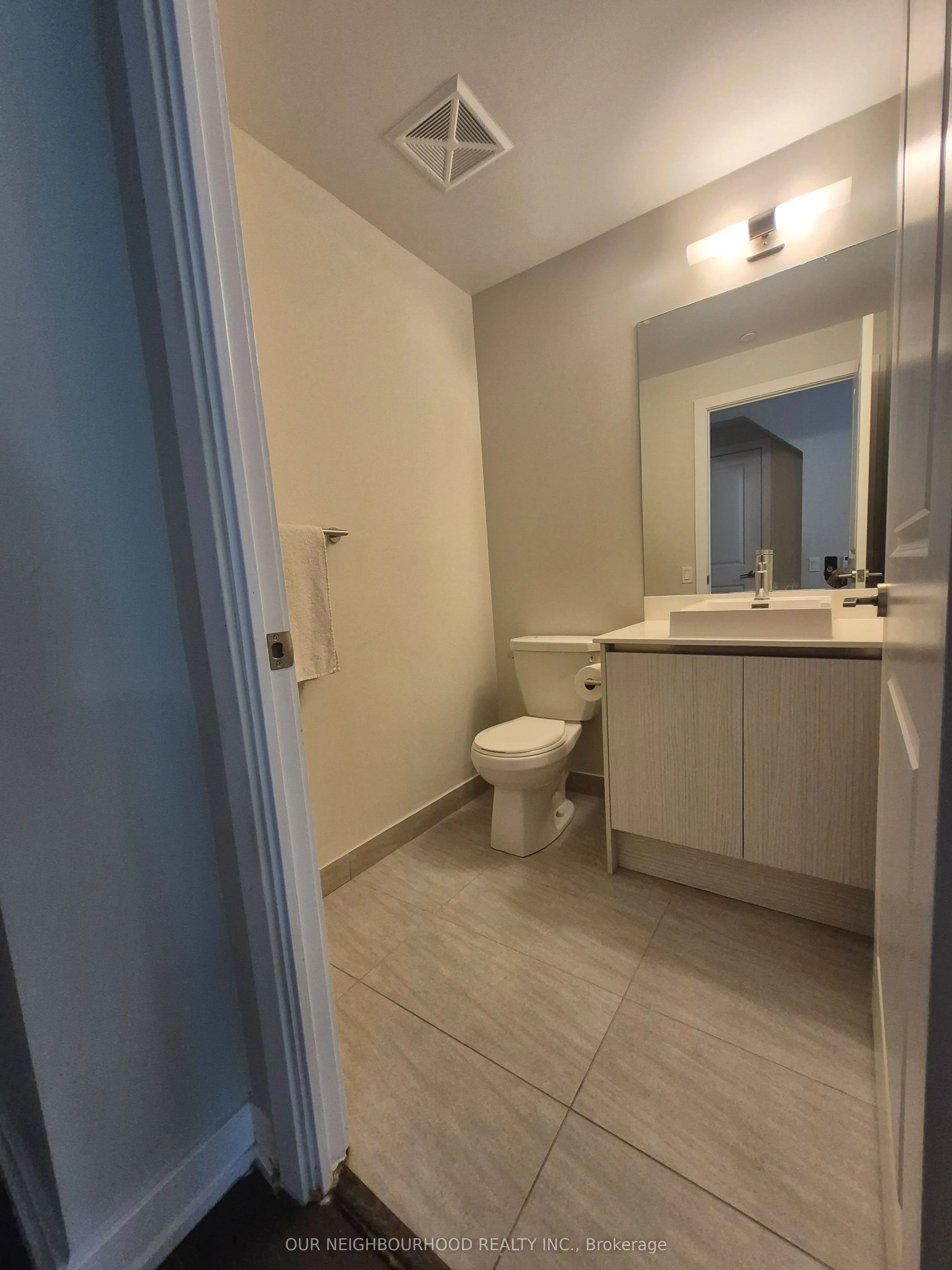 251 Manitoba Street, #109