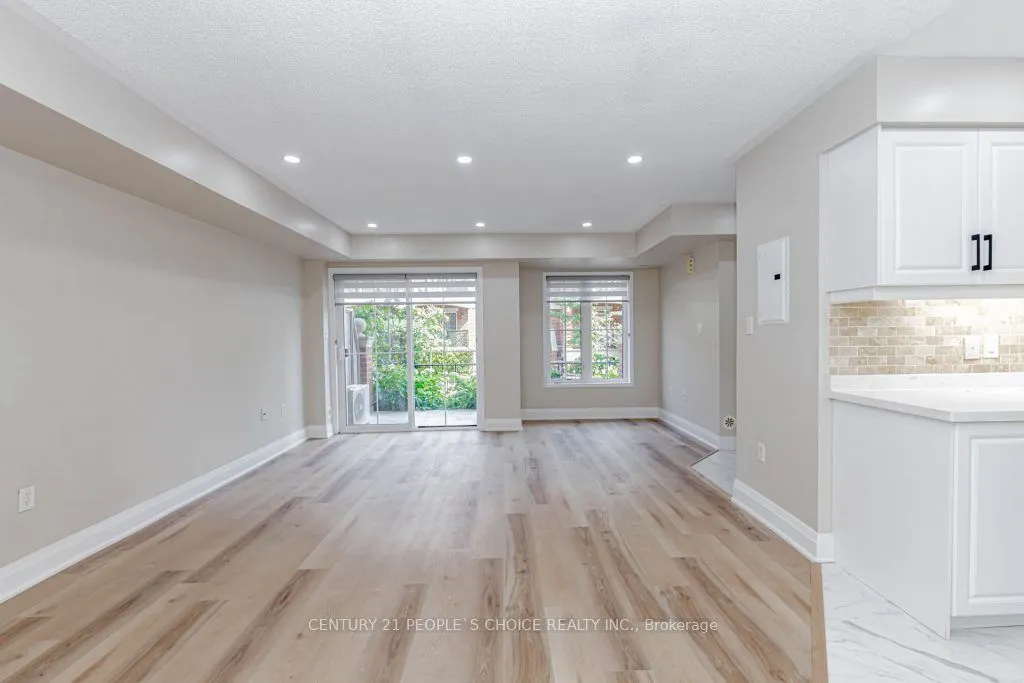 47 Hays Boulevard, #25