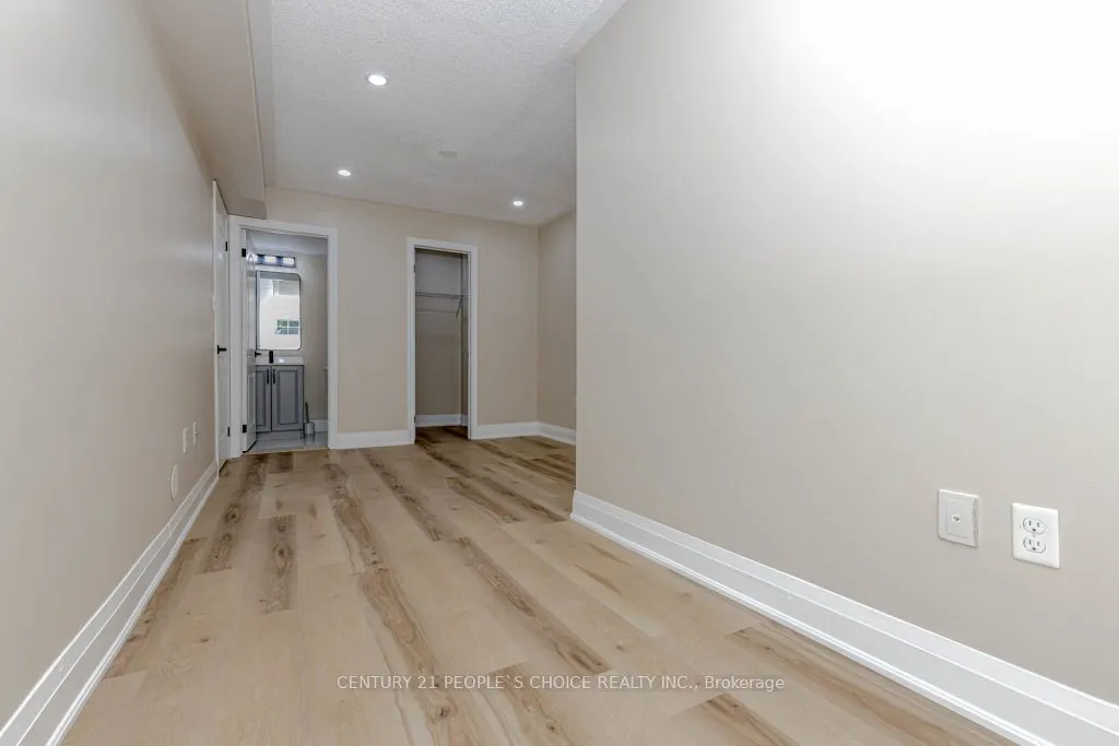 47 Hays Boulevard, #25