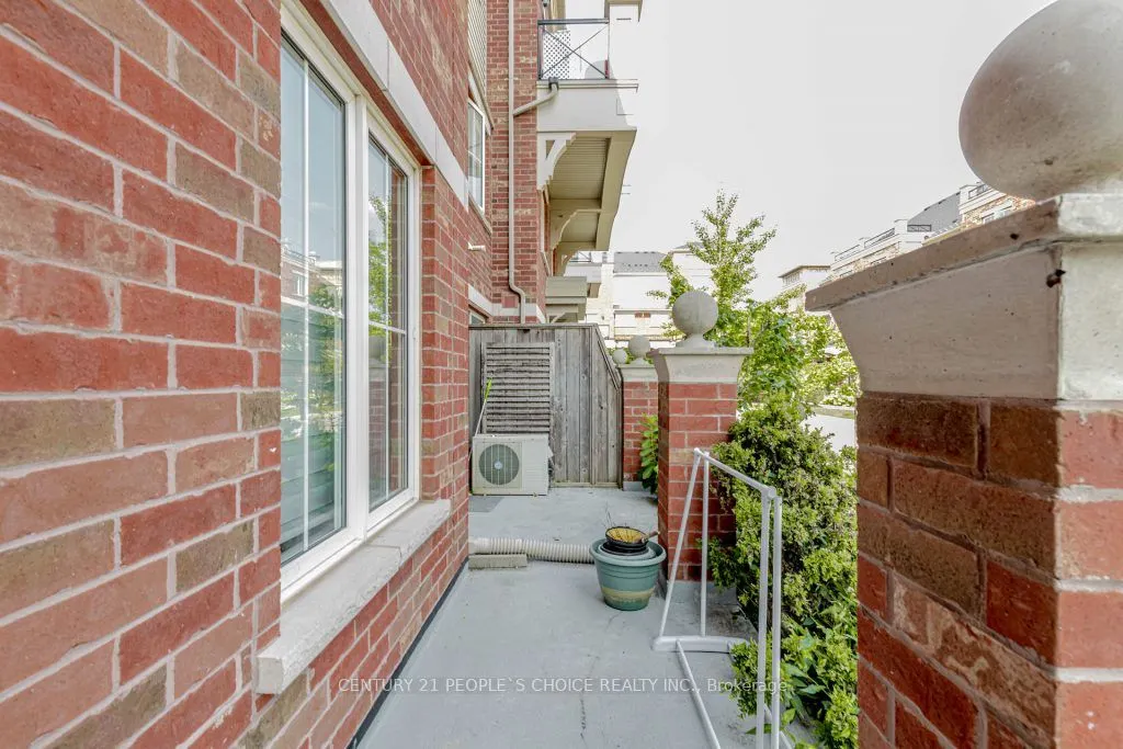 47 Hays Boulevard, #25