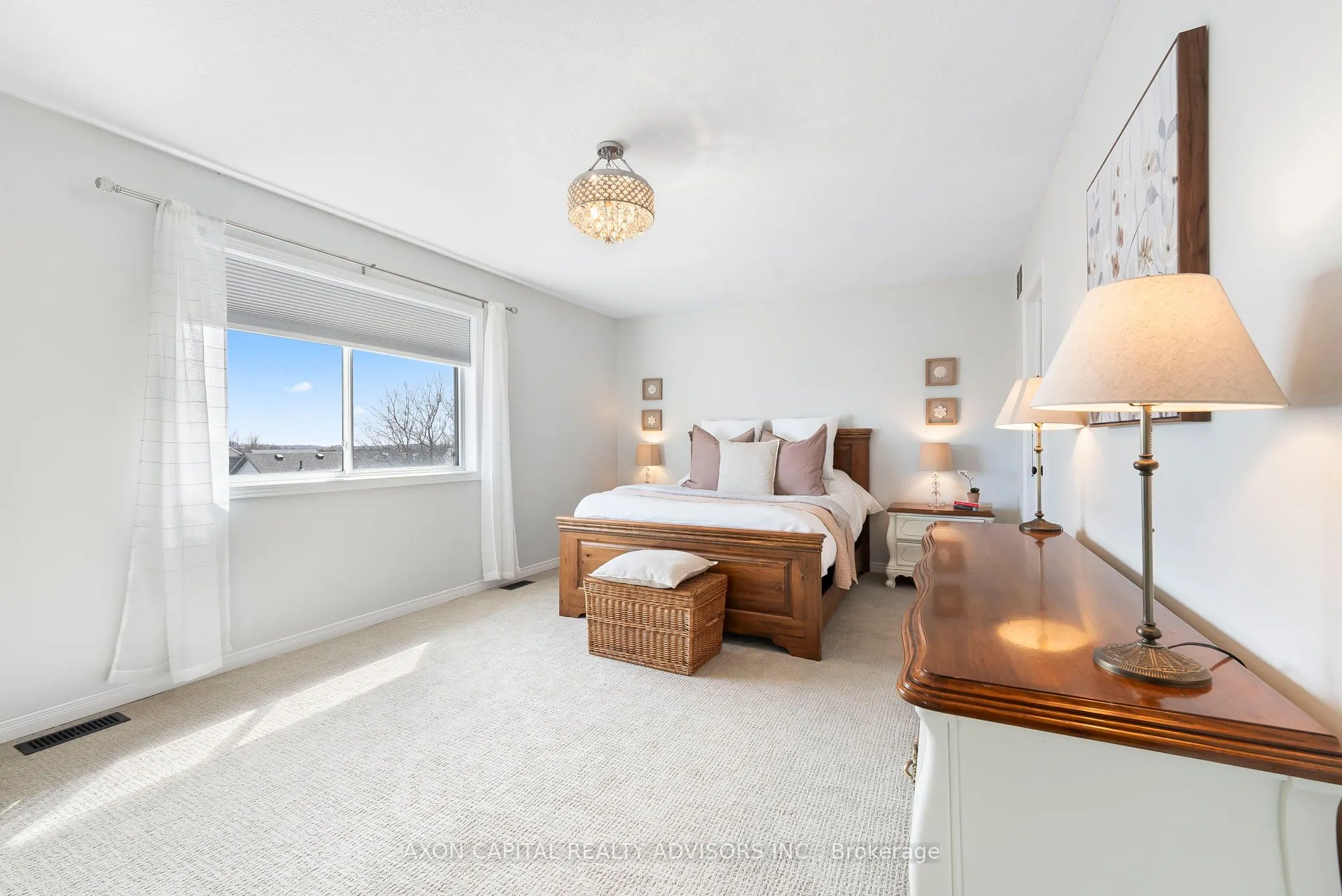 82 Spencer Avenue