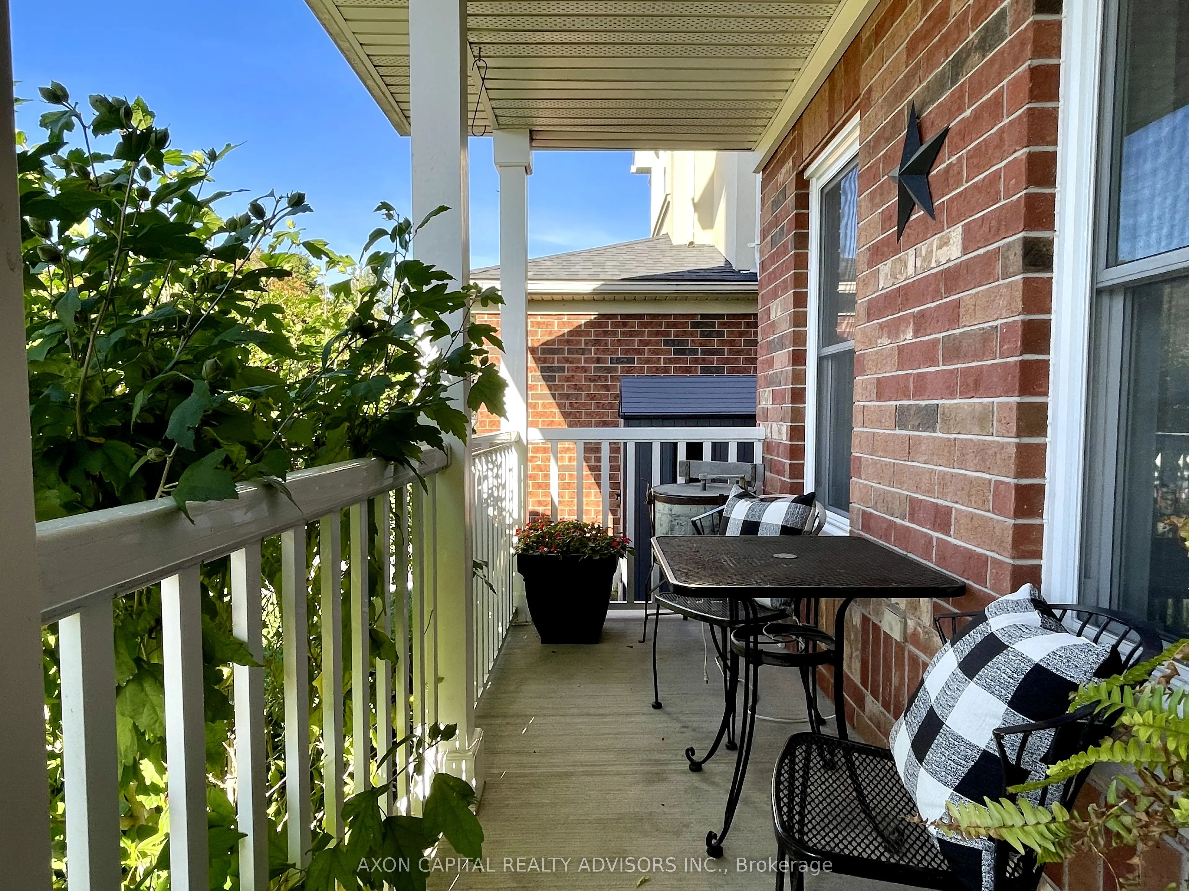 82 Spencer Avenue
