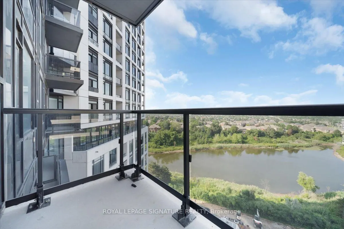 2495 Eglinton Avenue W, #1111