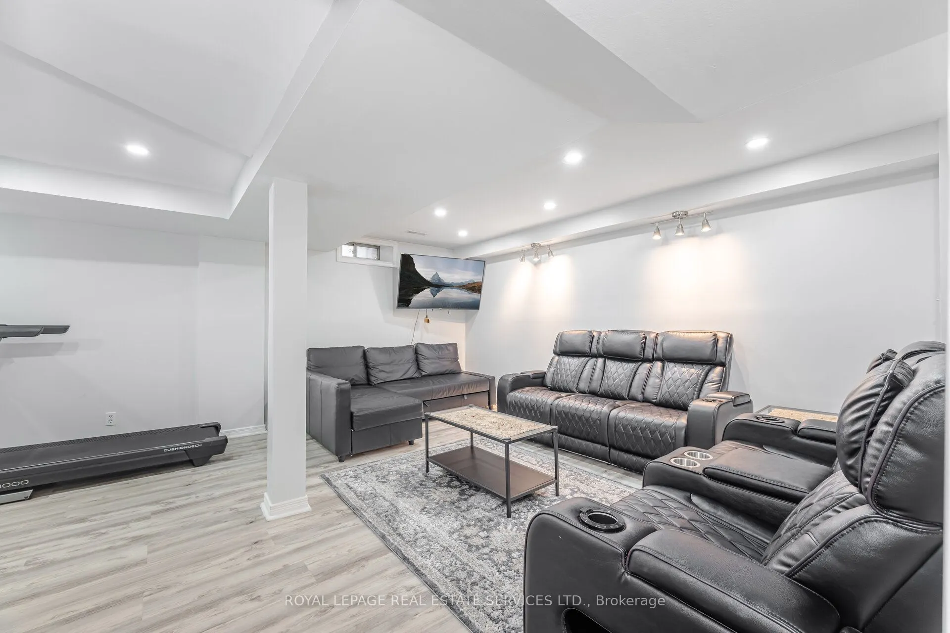 833 Scollard Court, #30