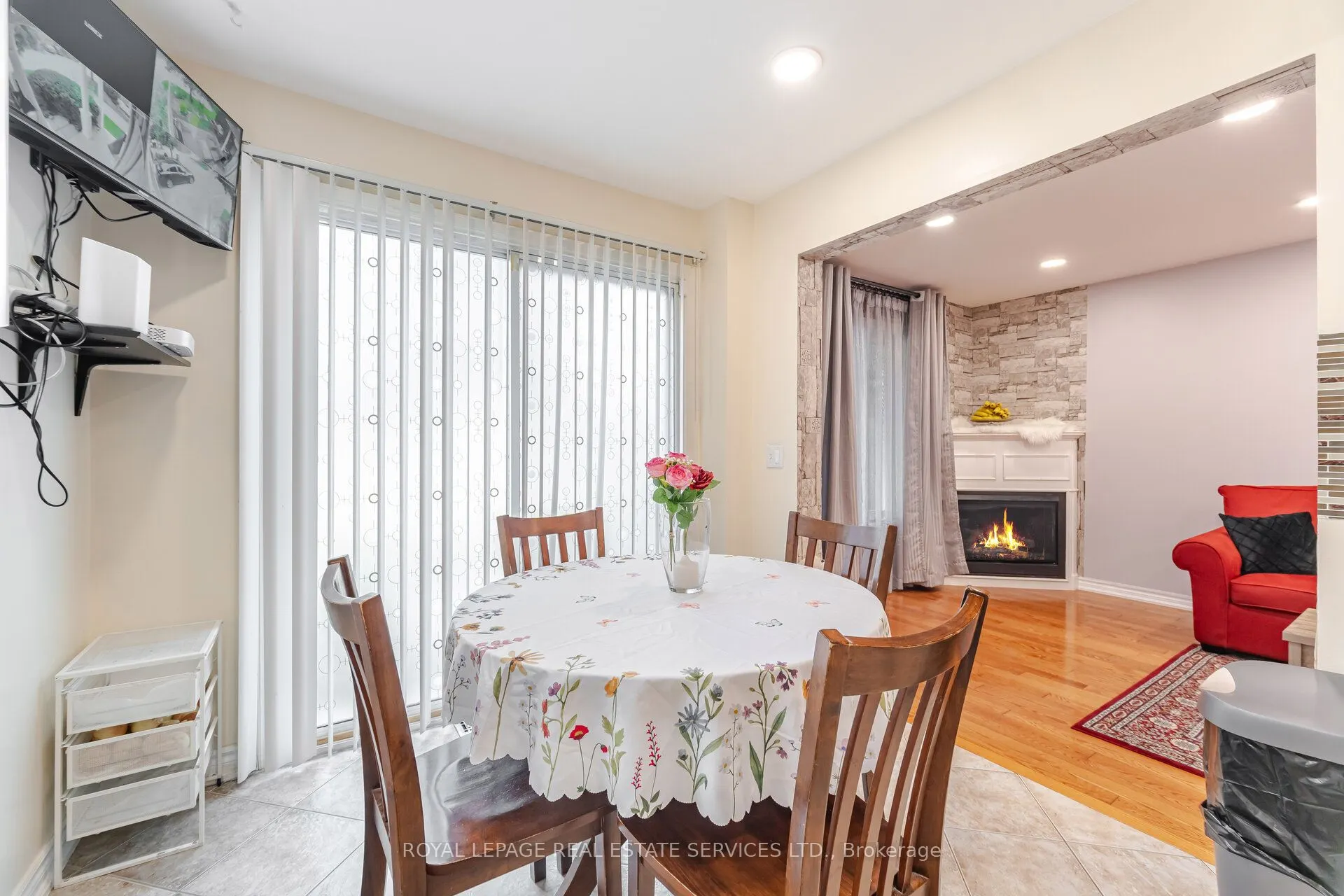 833 Scollard Court, #30