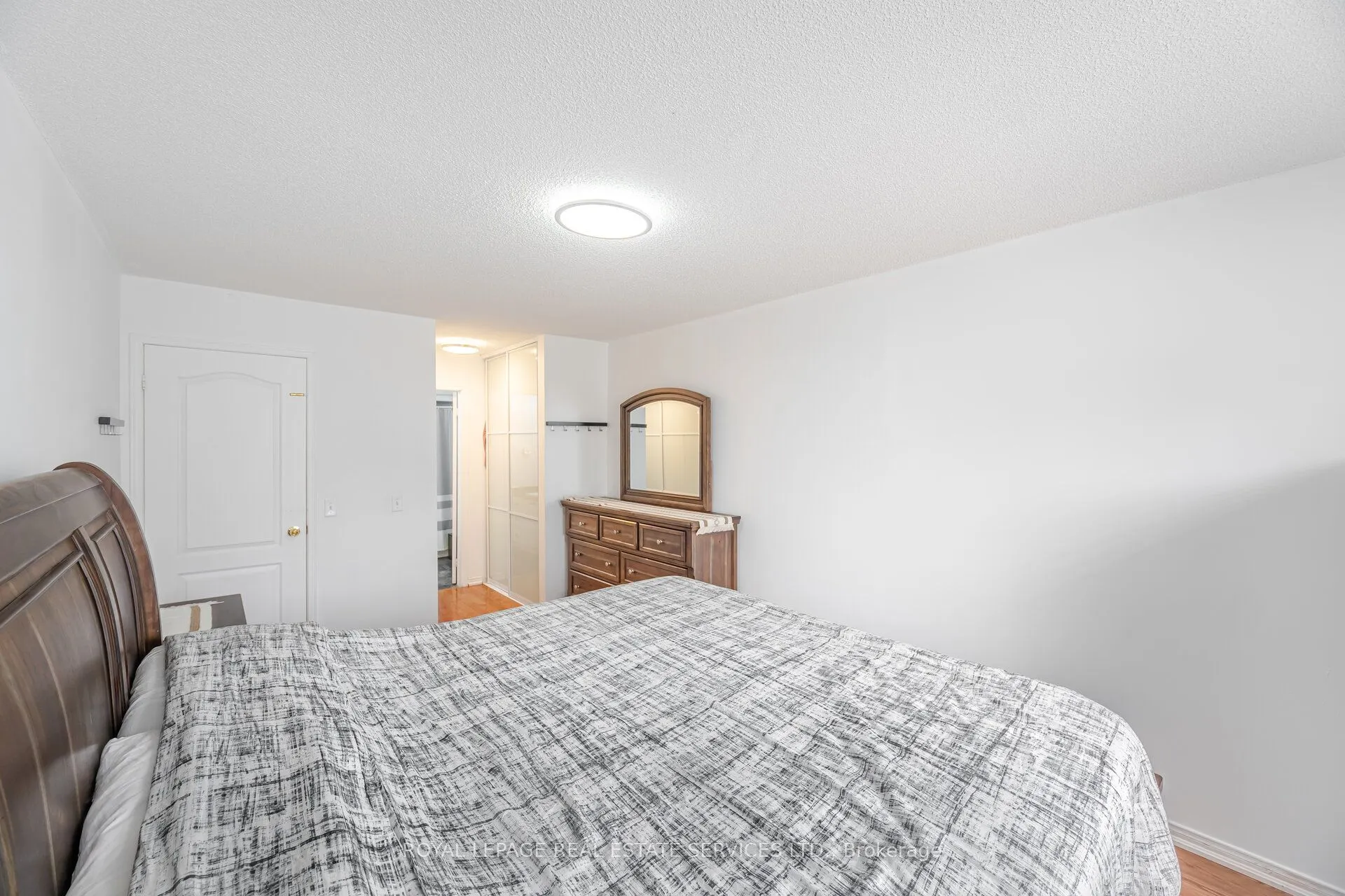 833 Scollard Court, #30