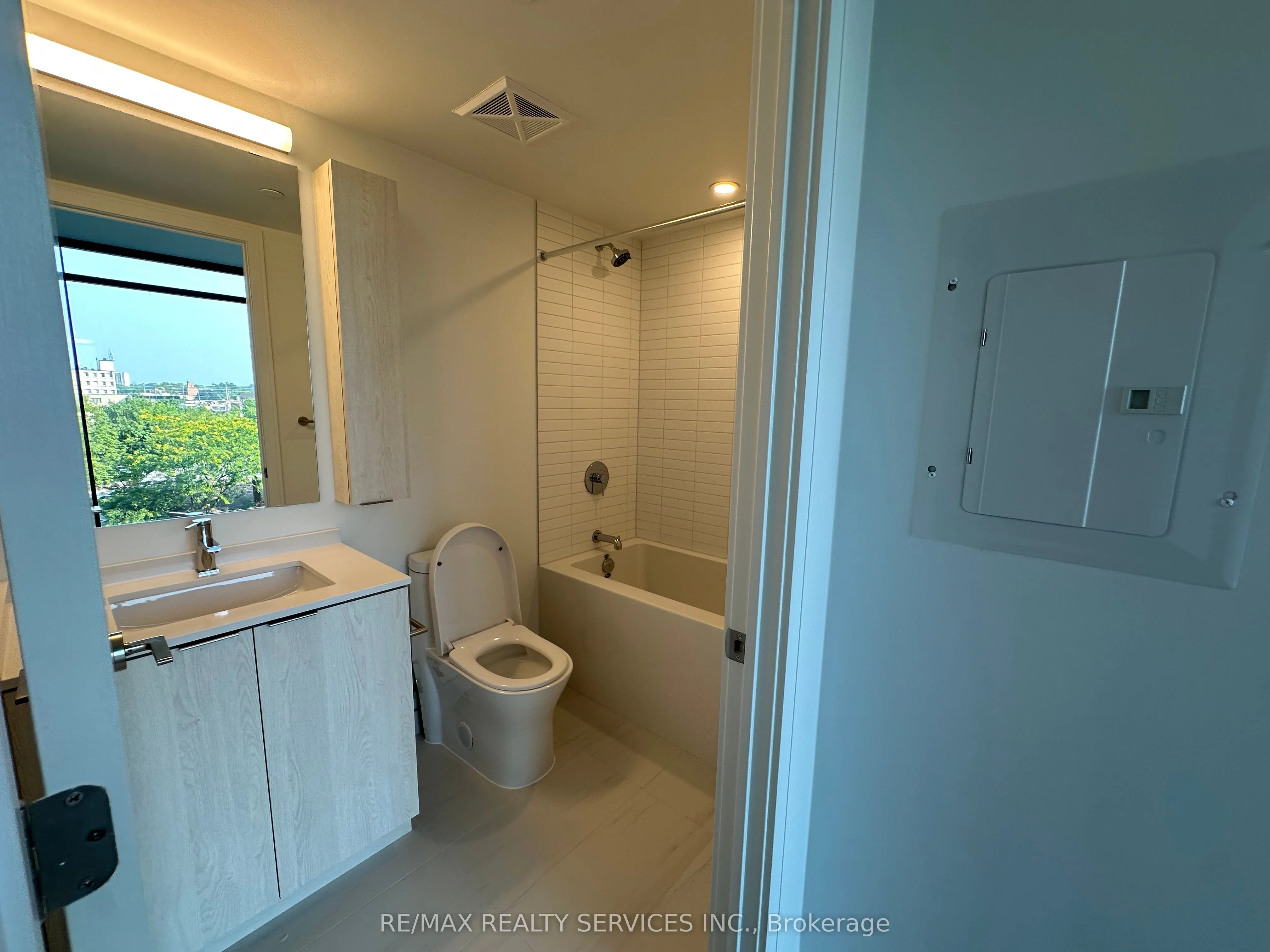 3009 Novar Road, #429