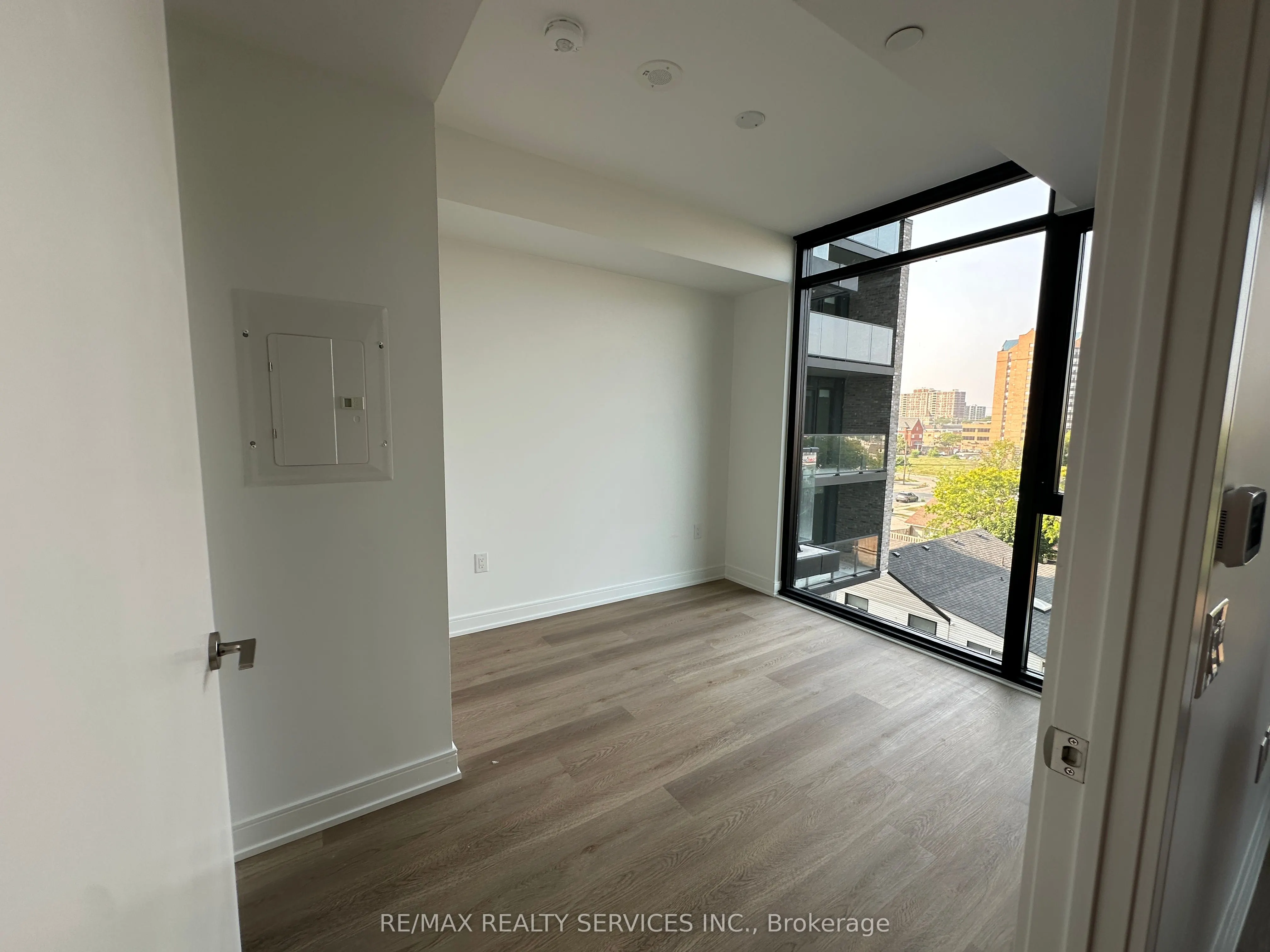 3009 Novar Road, #429