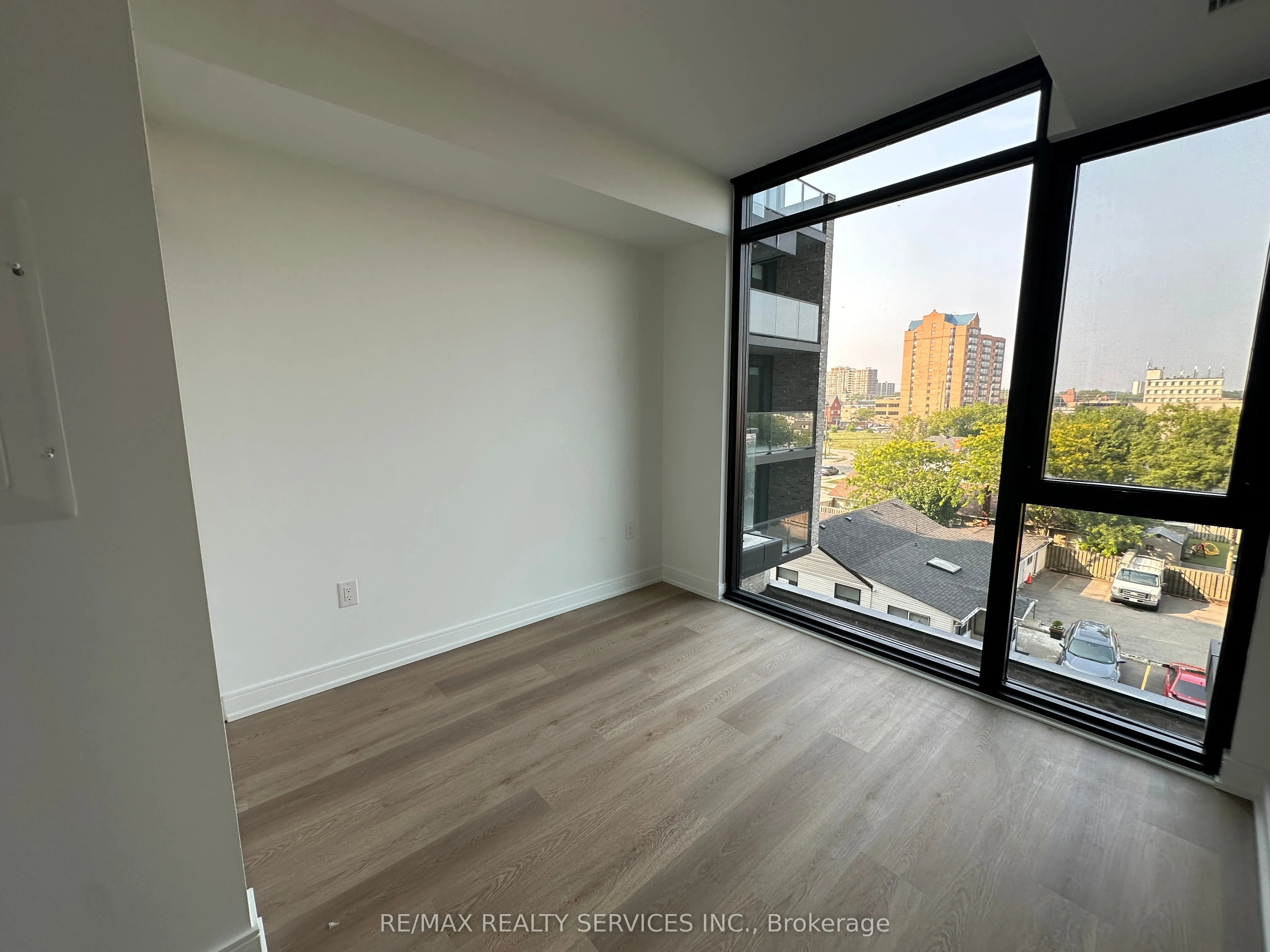 3009 Novar Road, #429