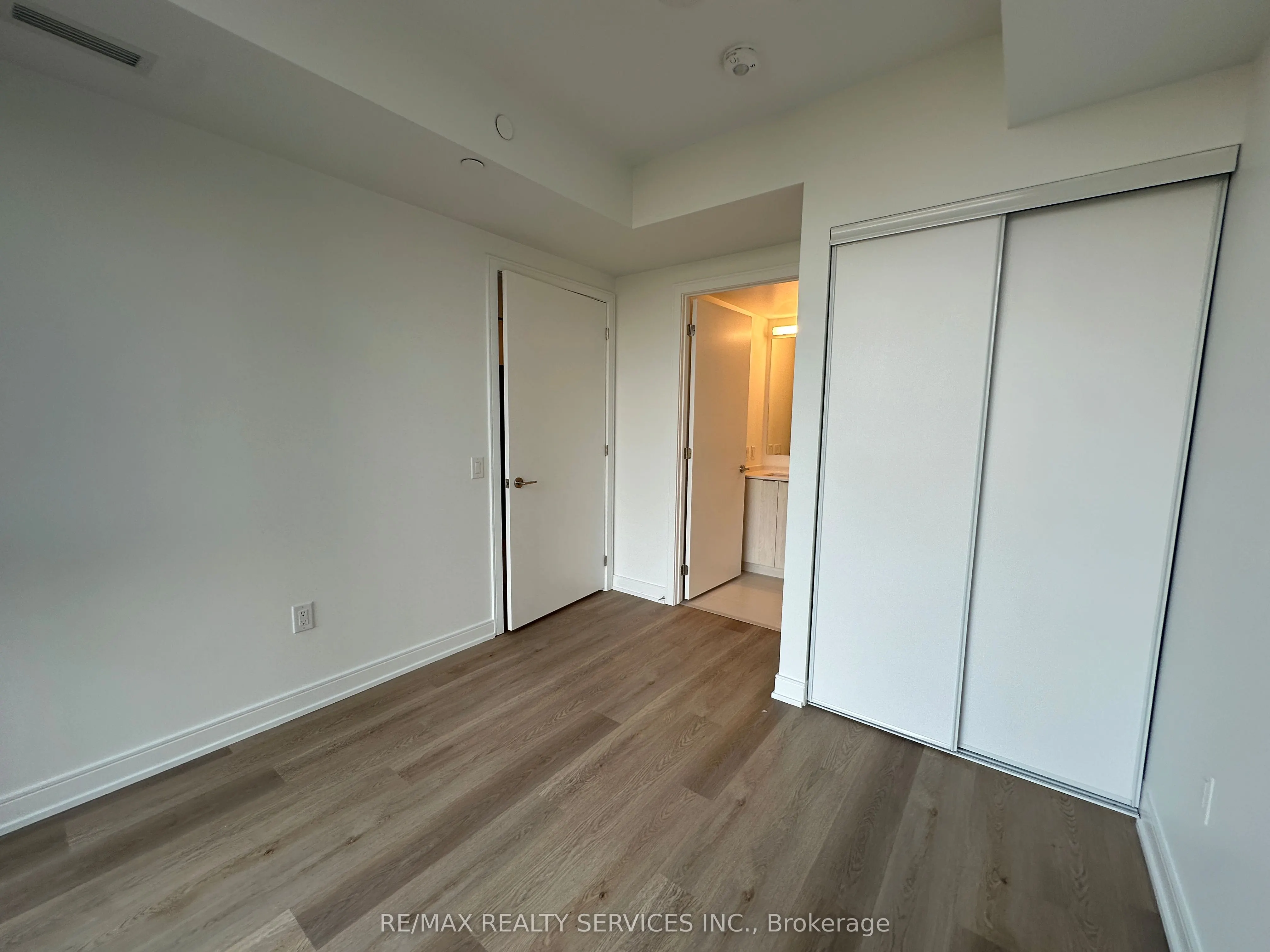3009 Novar Road, #429