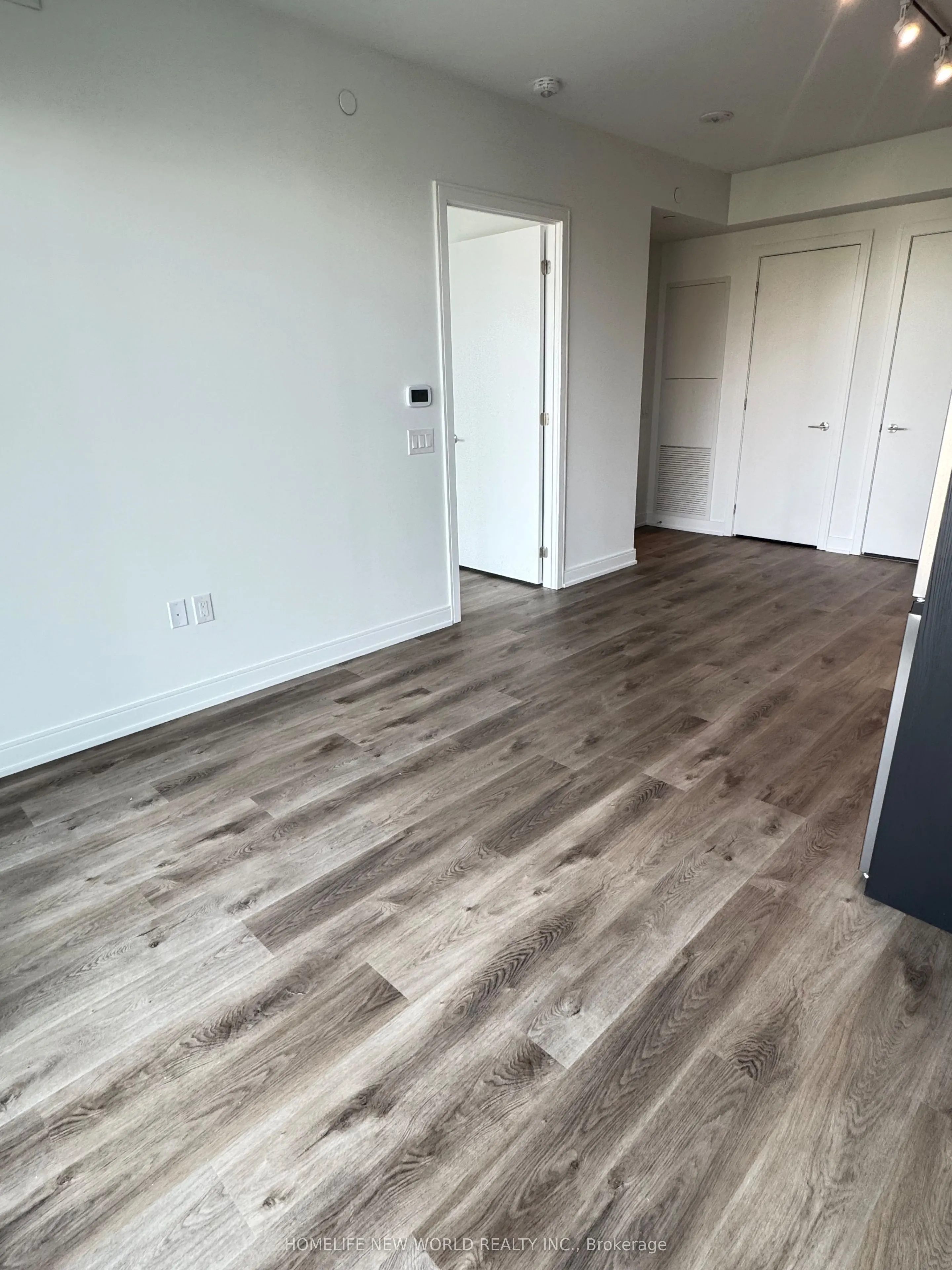 3009 Novar Road, #632