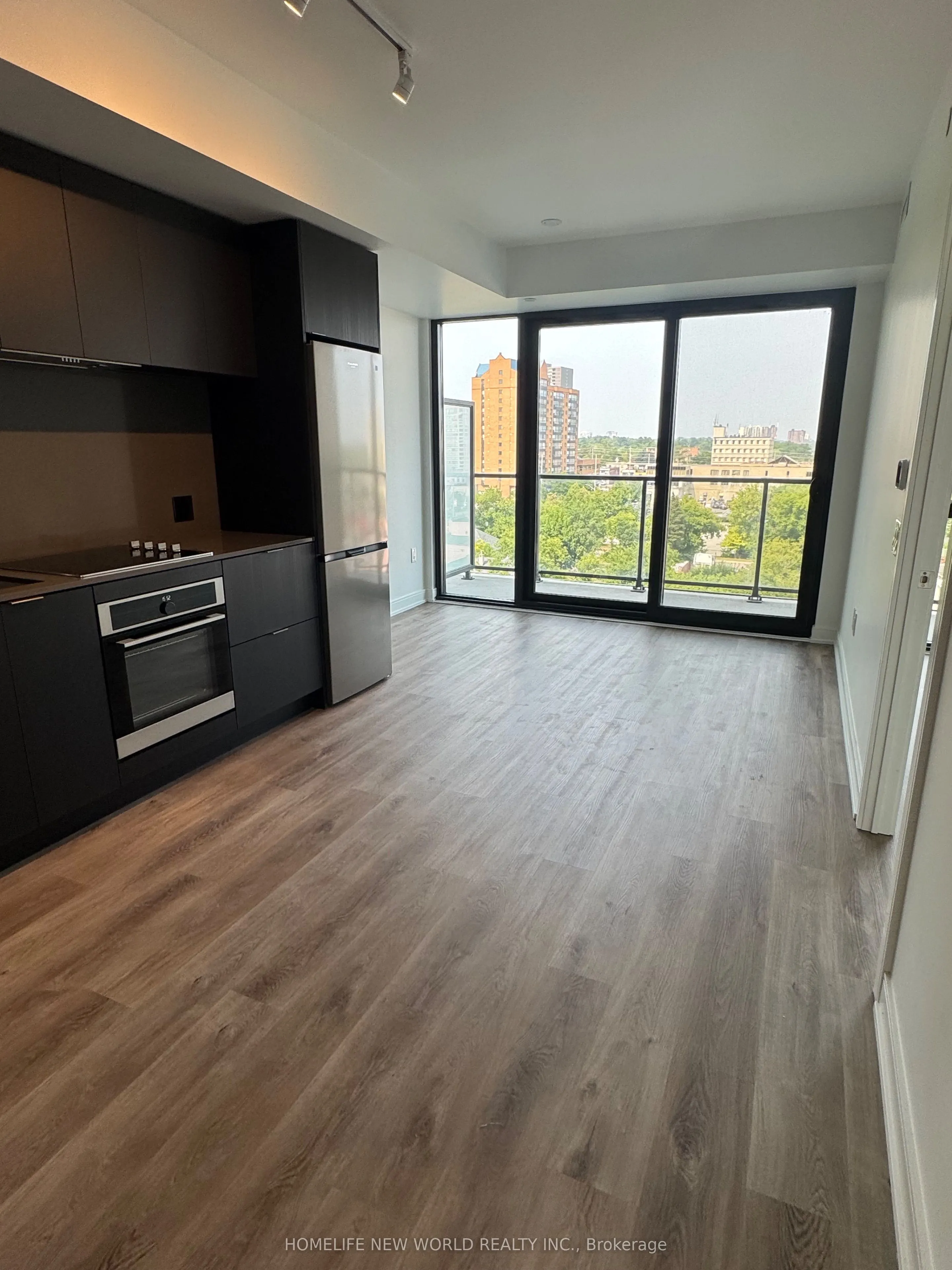 3009 Novar Road, #632
