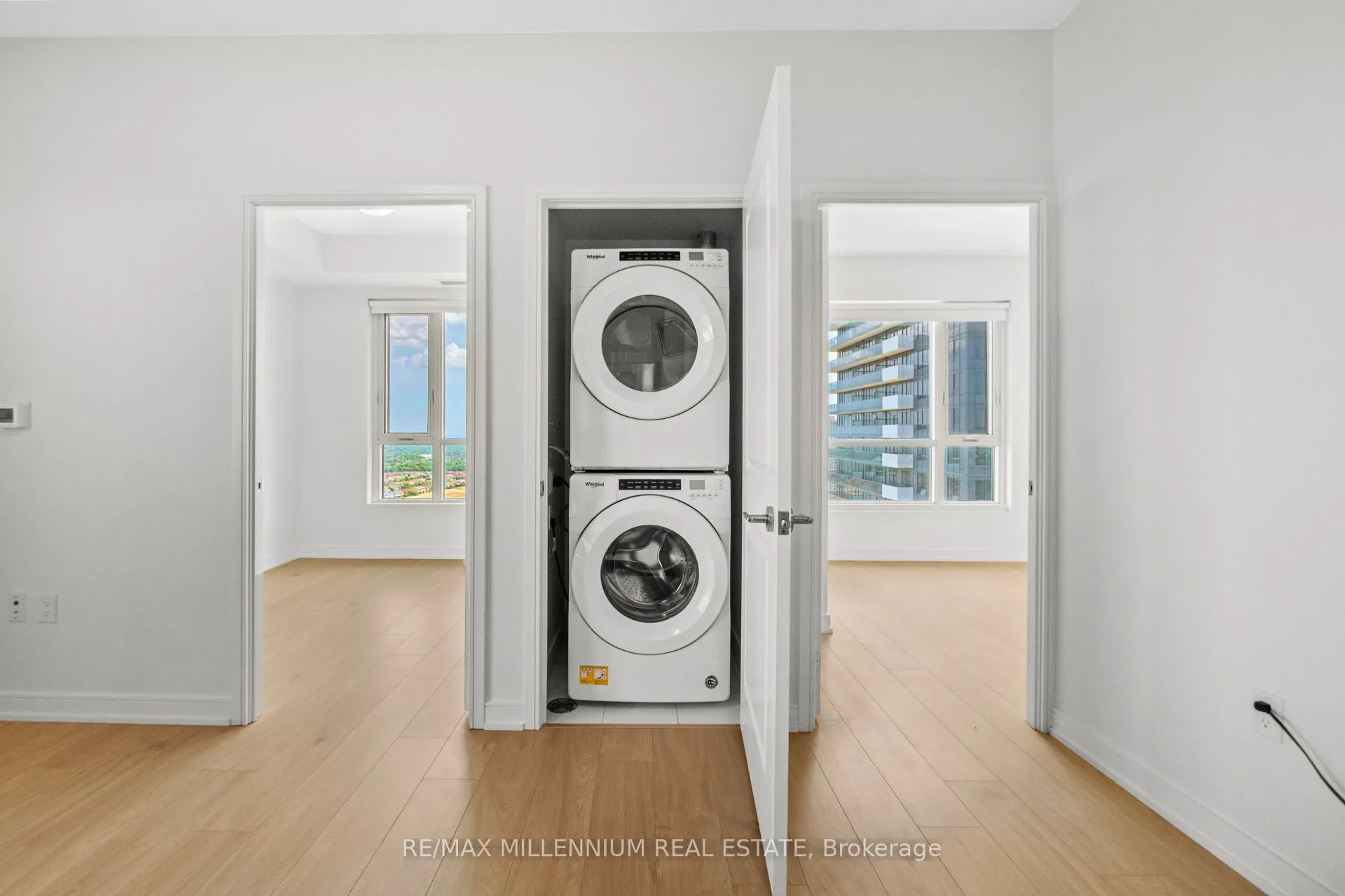 8 Nahani Way, #2921
