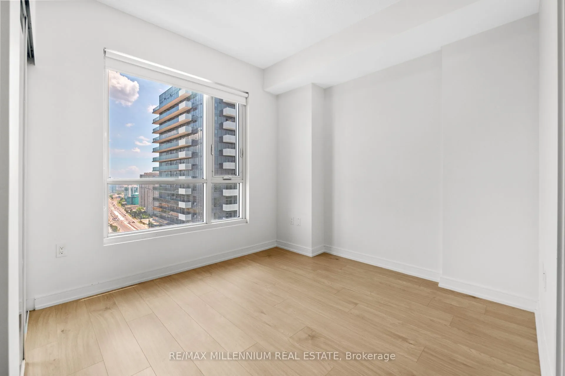 8 Nahani Way, #2921