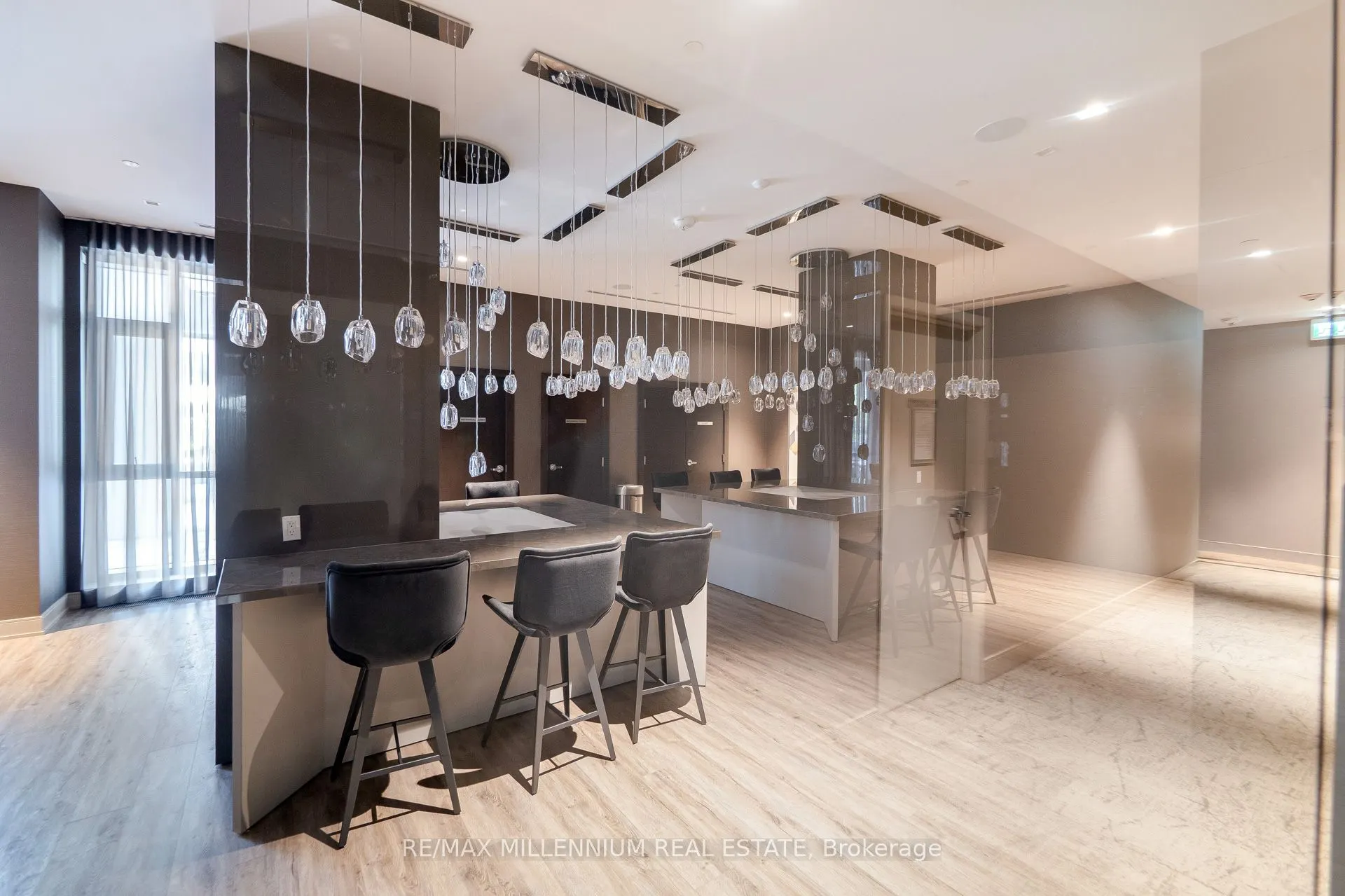 8 Nahani Way, #2921
