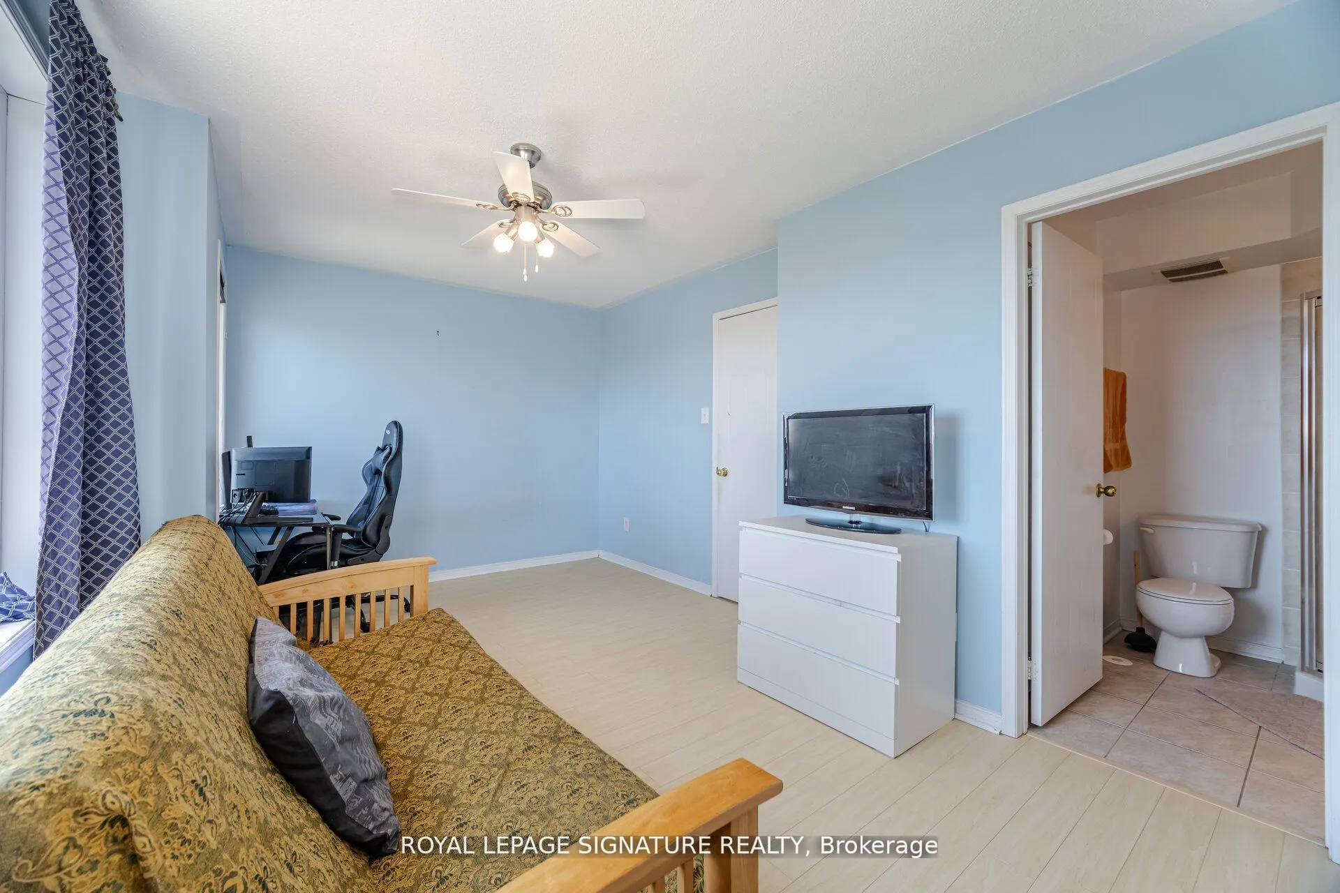 4855 Half Moon Grove, #3