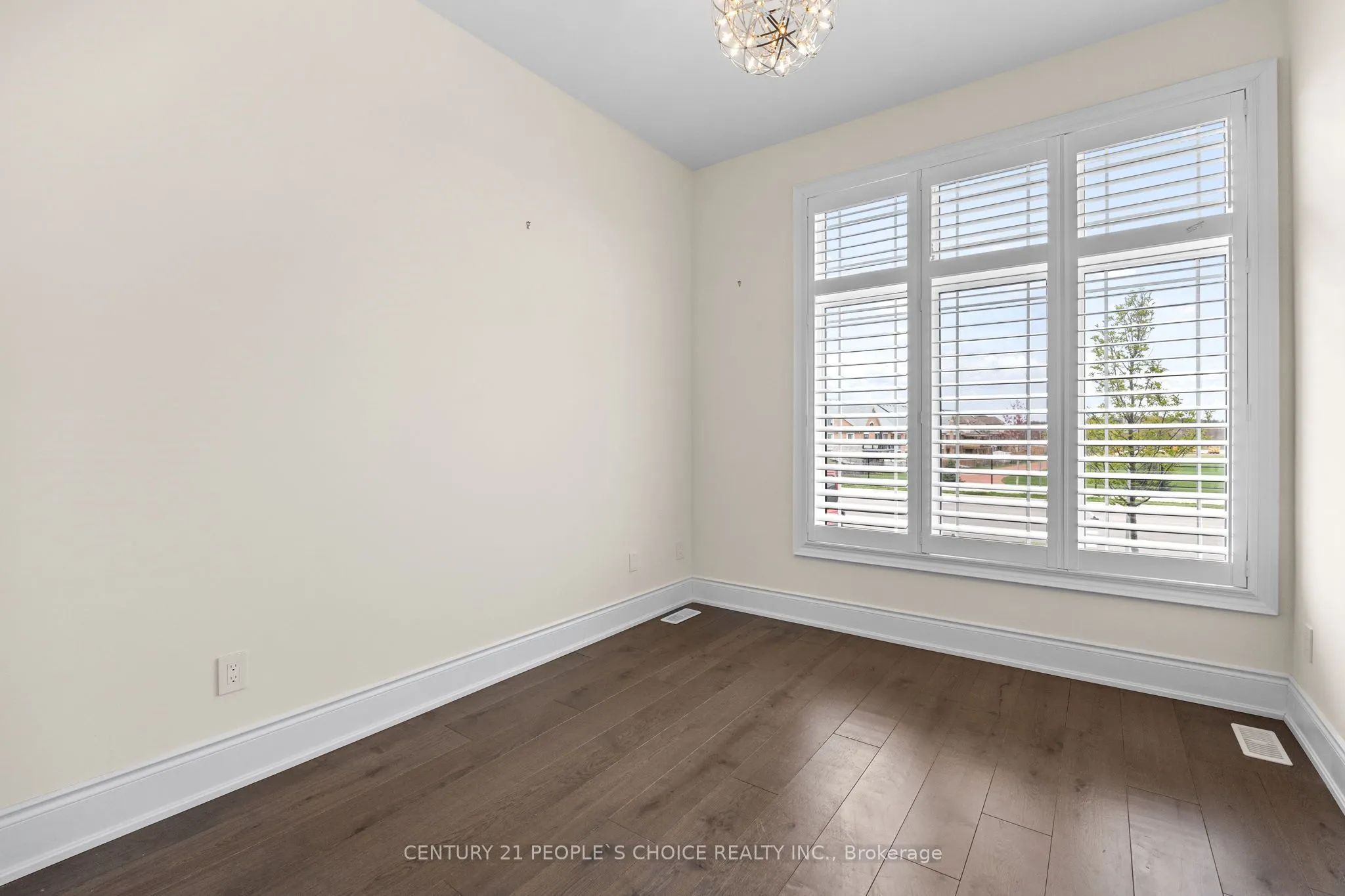 24 Albert Spencer Avenue
