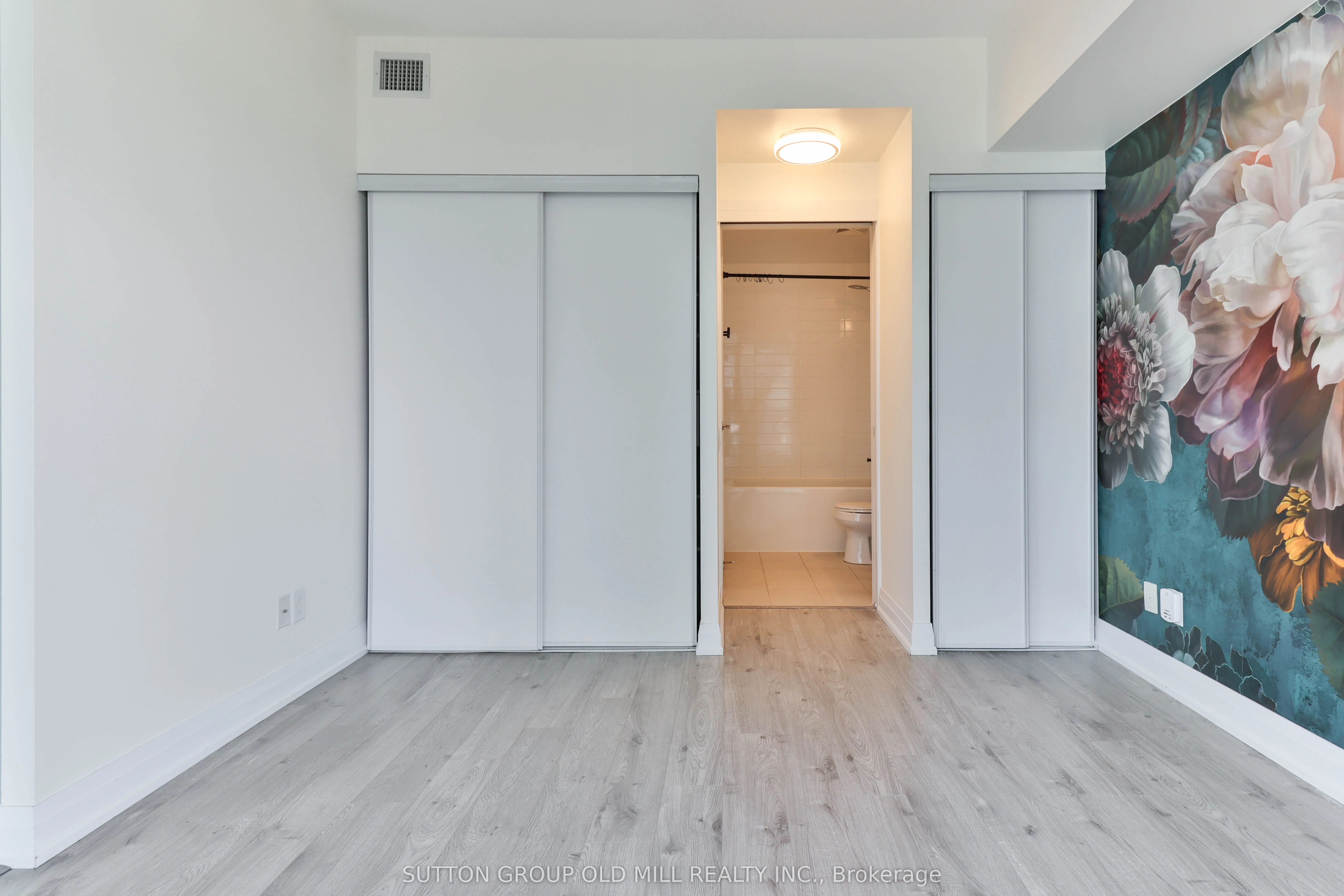 105 The Queensway, #1316