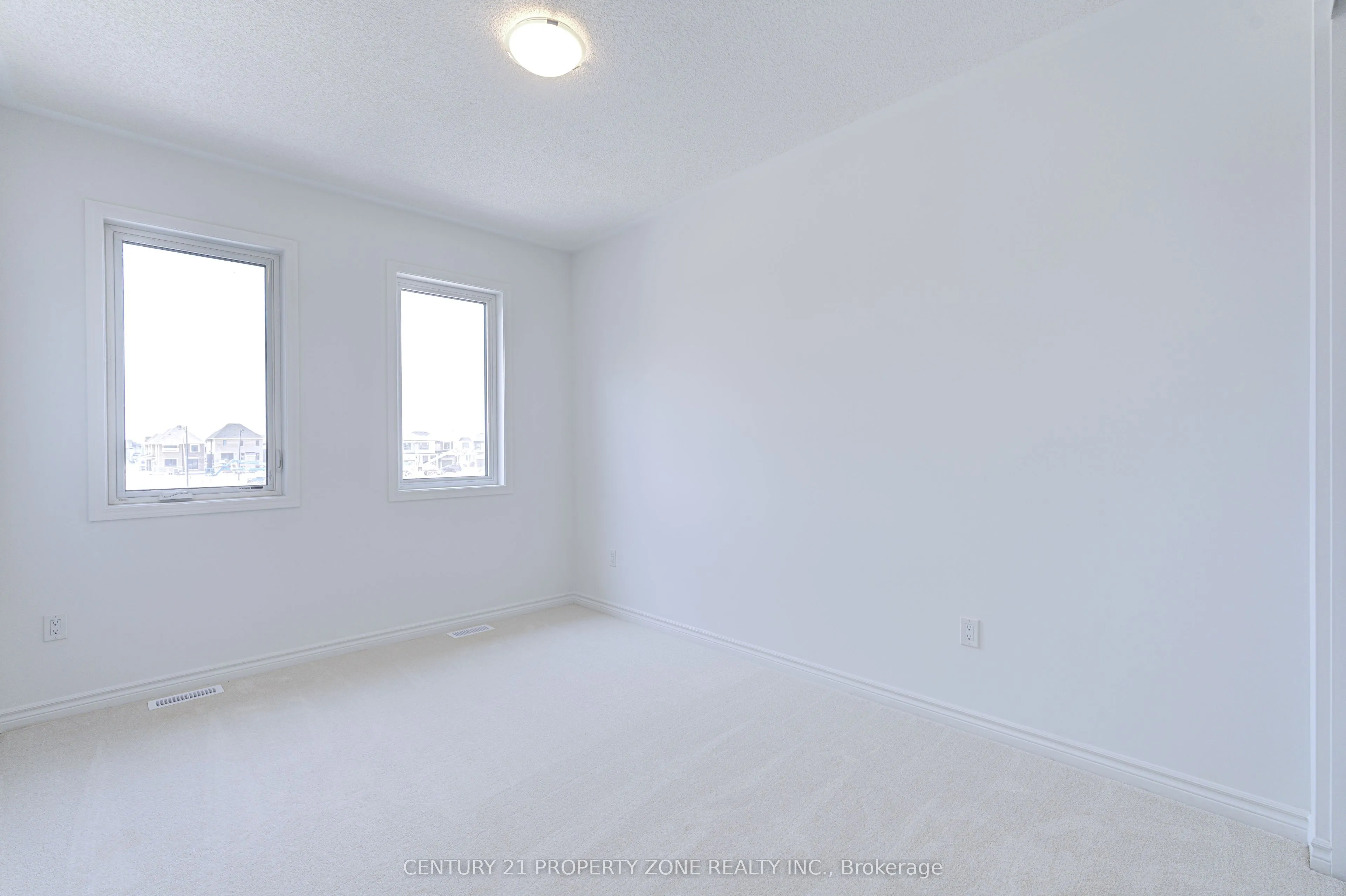 1475 RUTLAND CRES Crescent