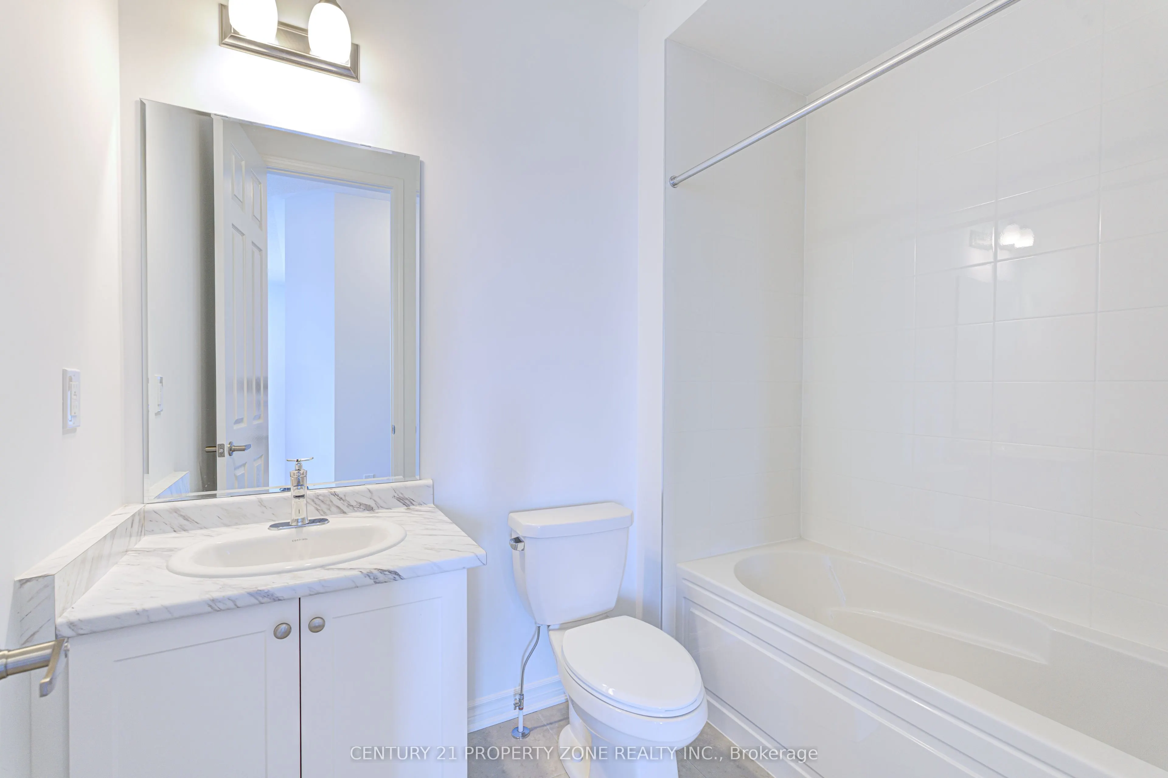 1475 RUTLAND CRES Crescent