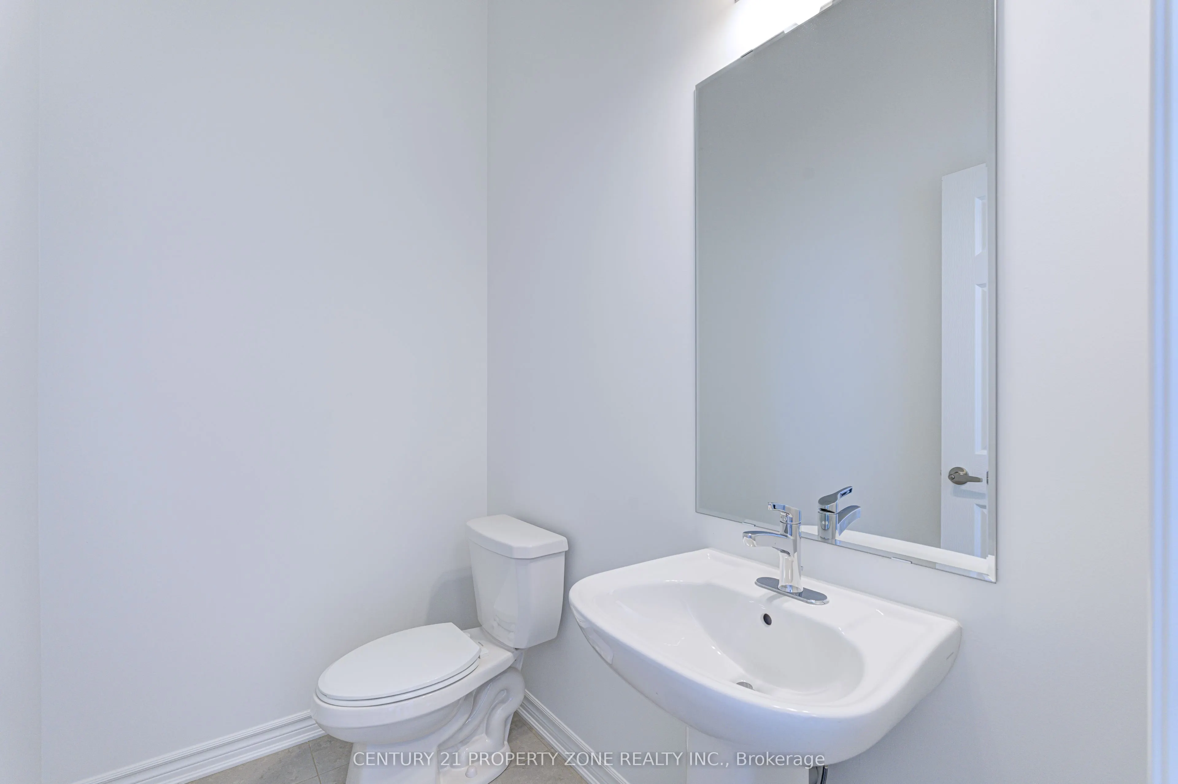 1475 RUTLAND CRES Crescent