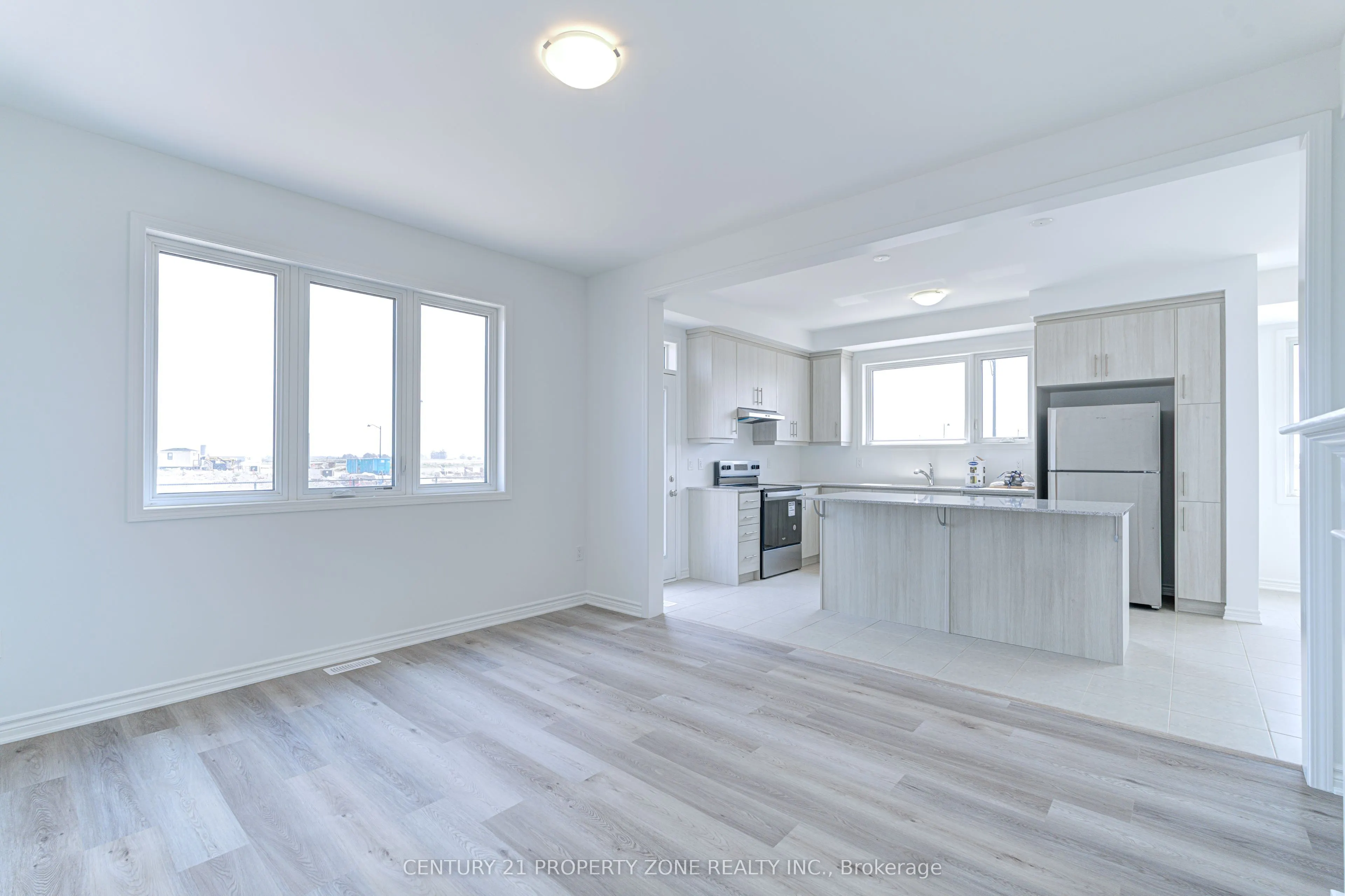 1475 RUTLAND CRES Crescent
