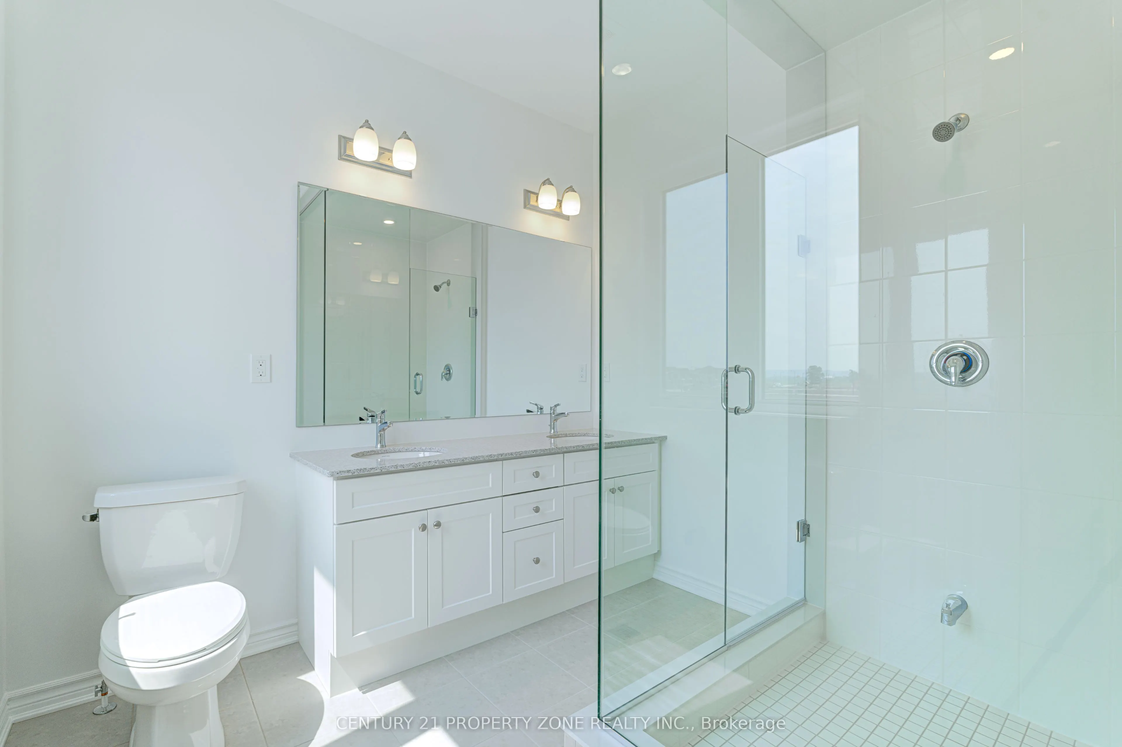 1475 RUTLAND CRES Crescent