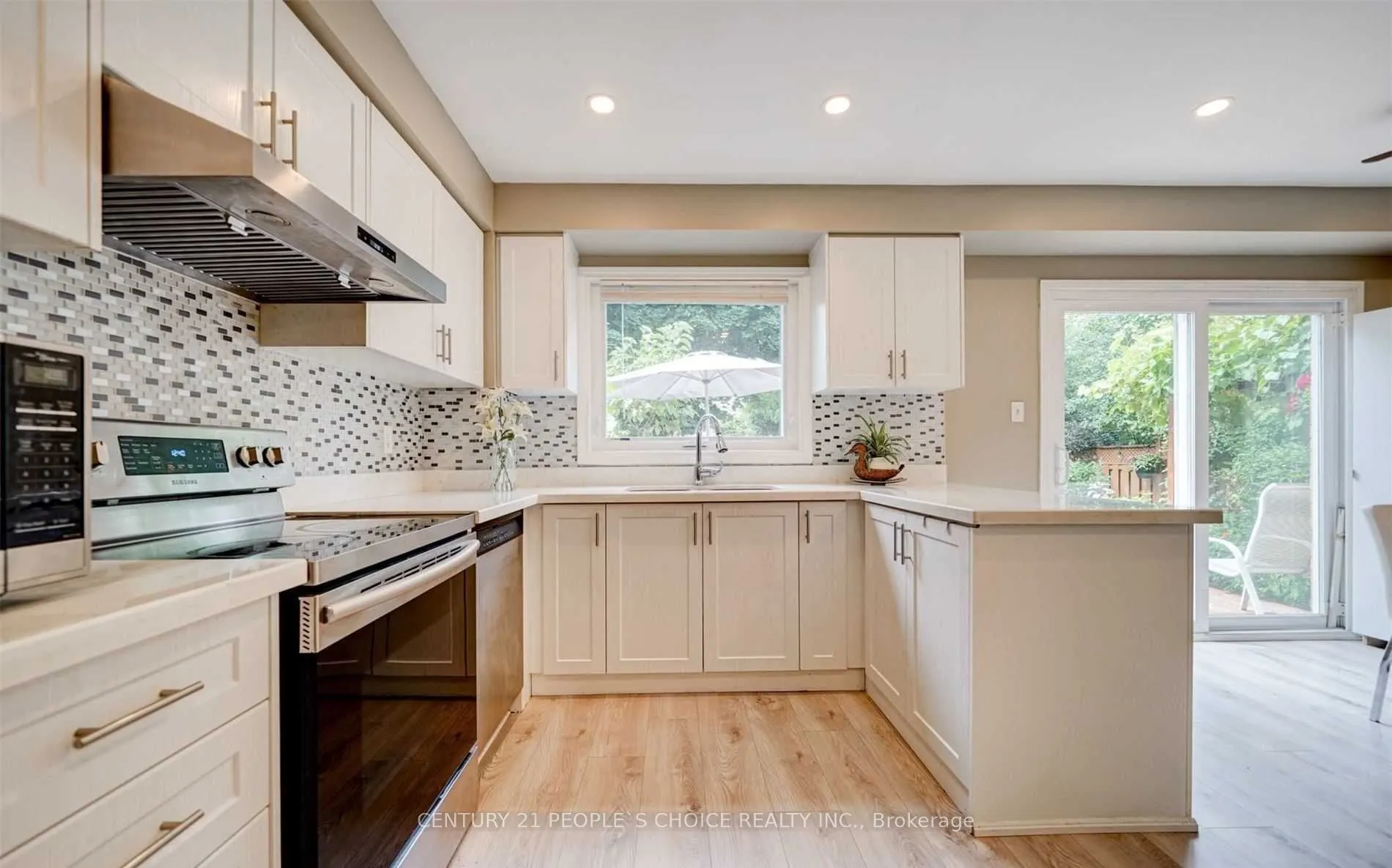 1162 Leewood Drive