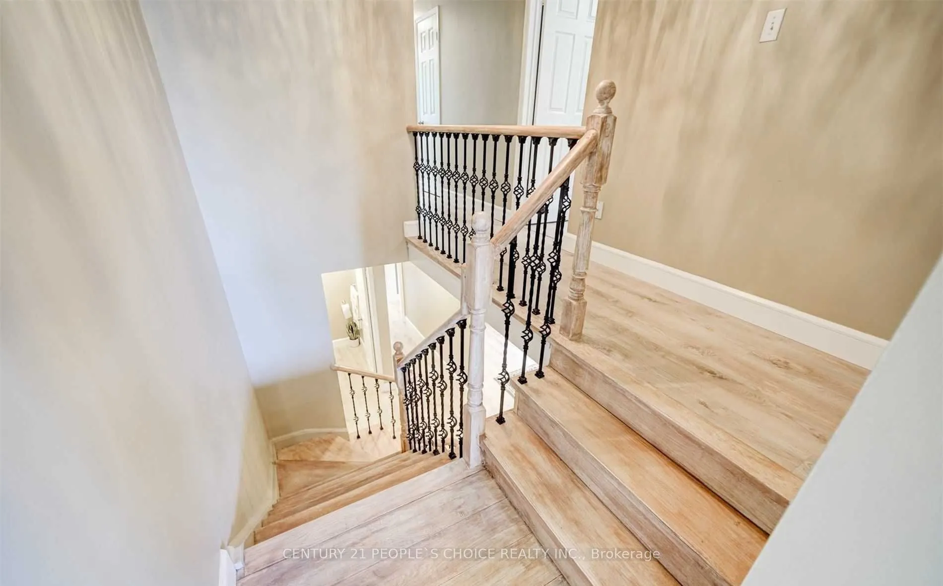 1162 Leewood Drive