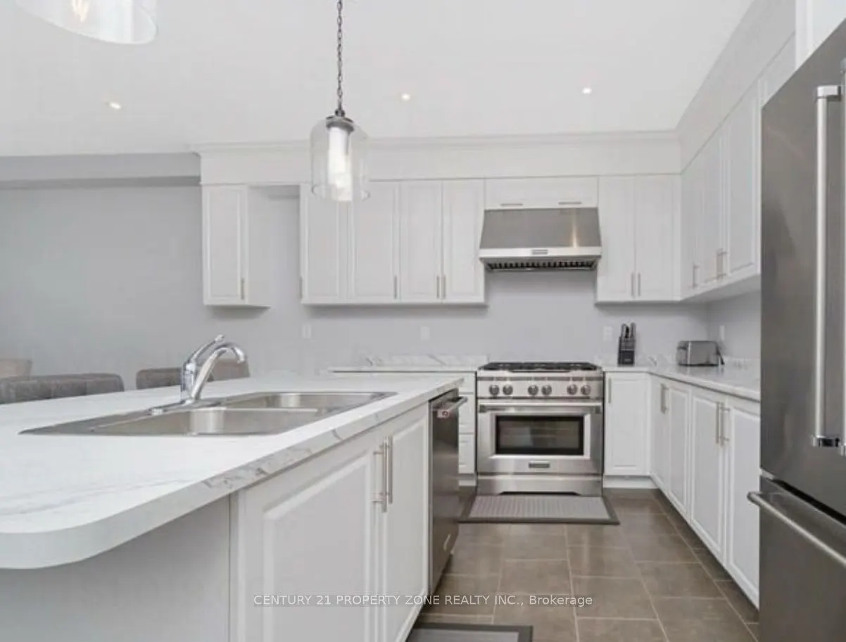 39 Monument Trail, #Upper