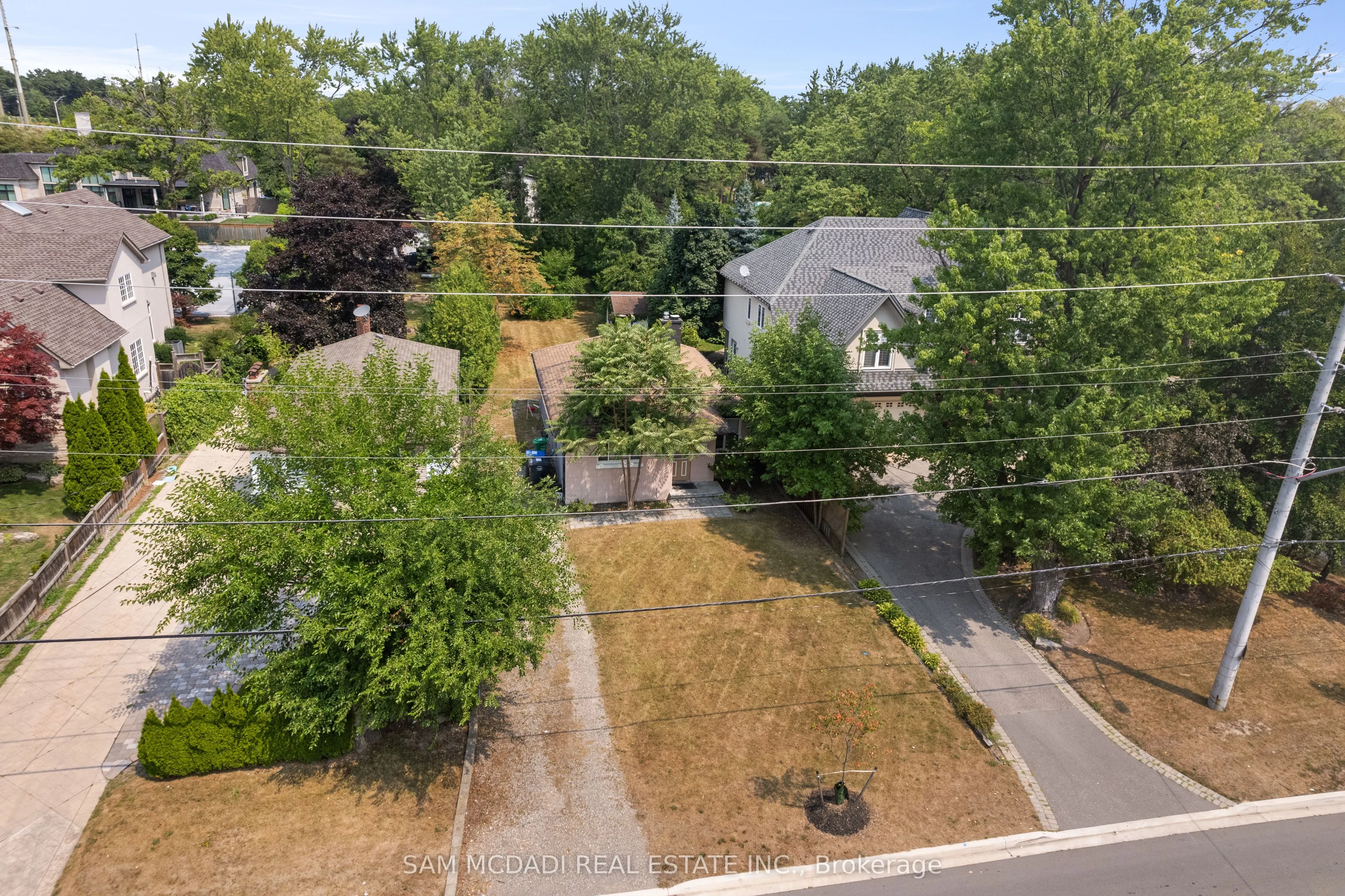1503 Indian Grove