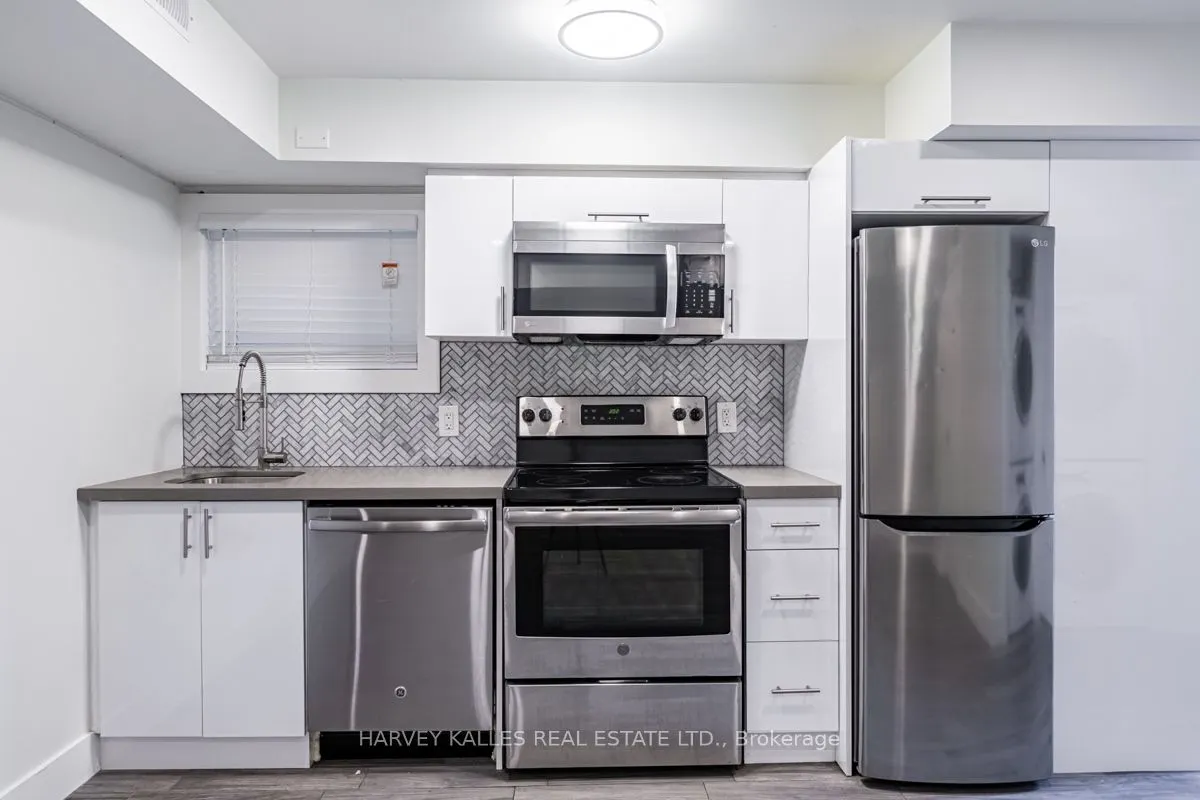 600 St Clarens Avenue, #3