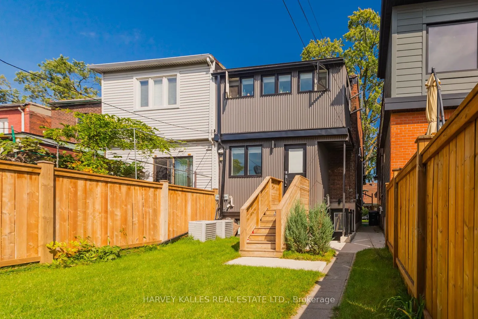 600 St Clarens Avenue, #3