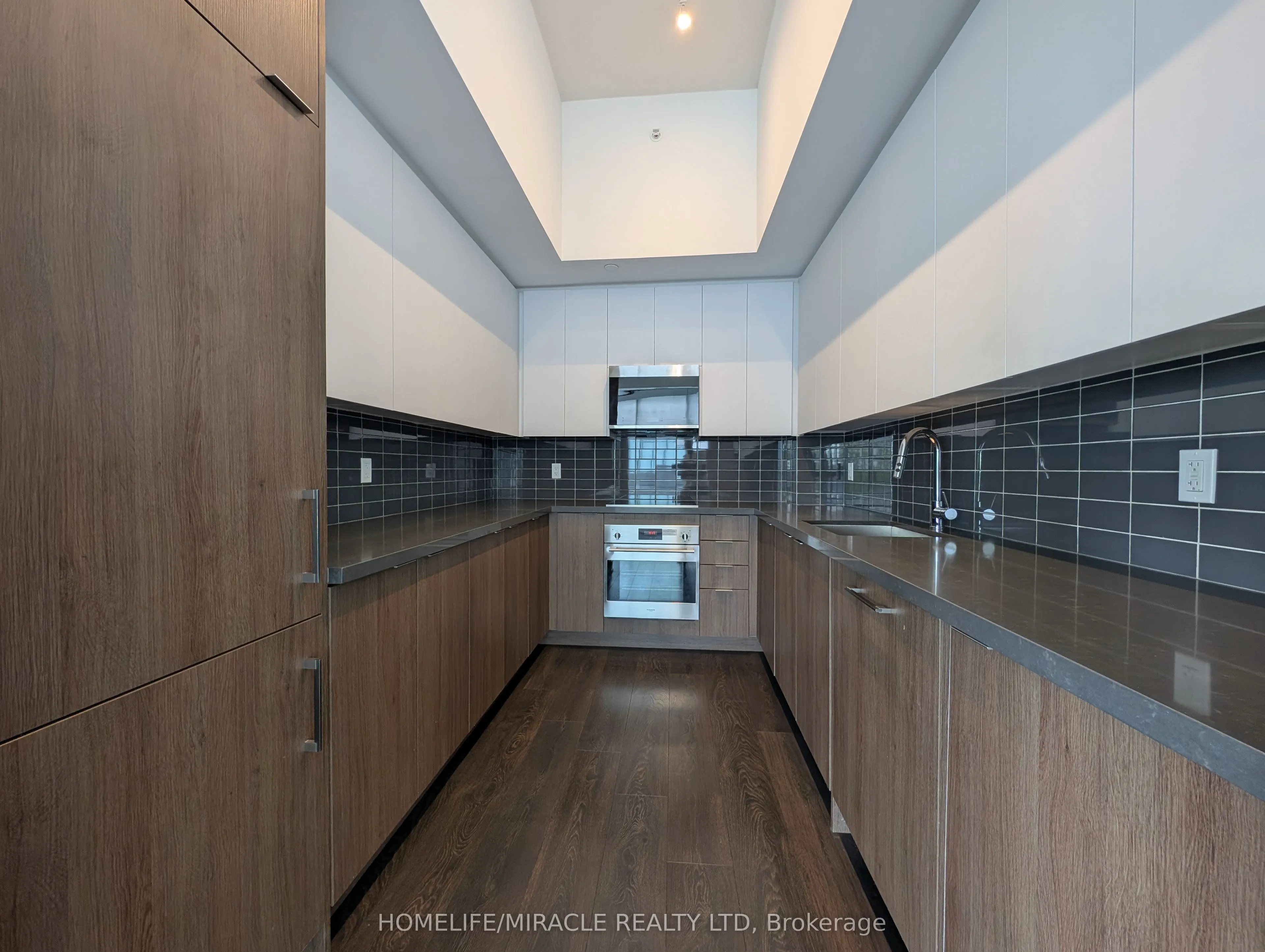 297 Oak Walk Drive, #310