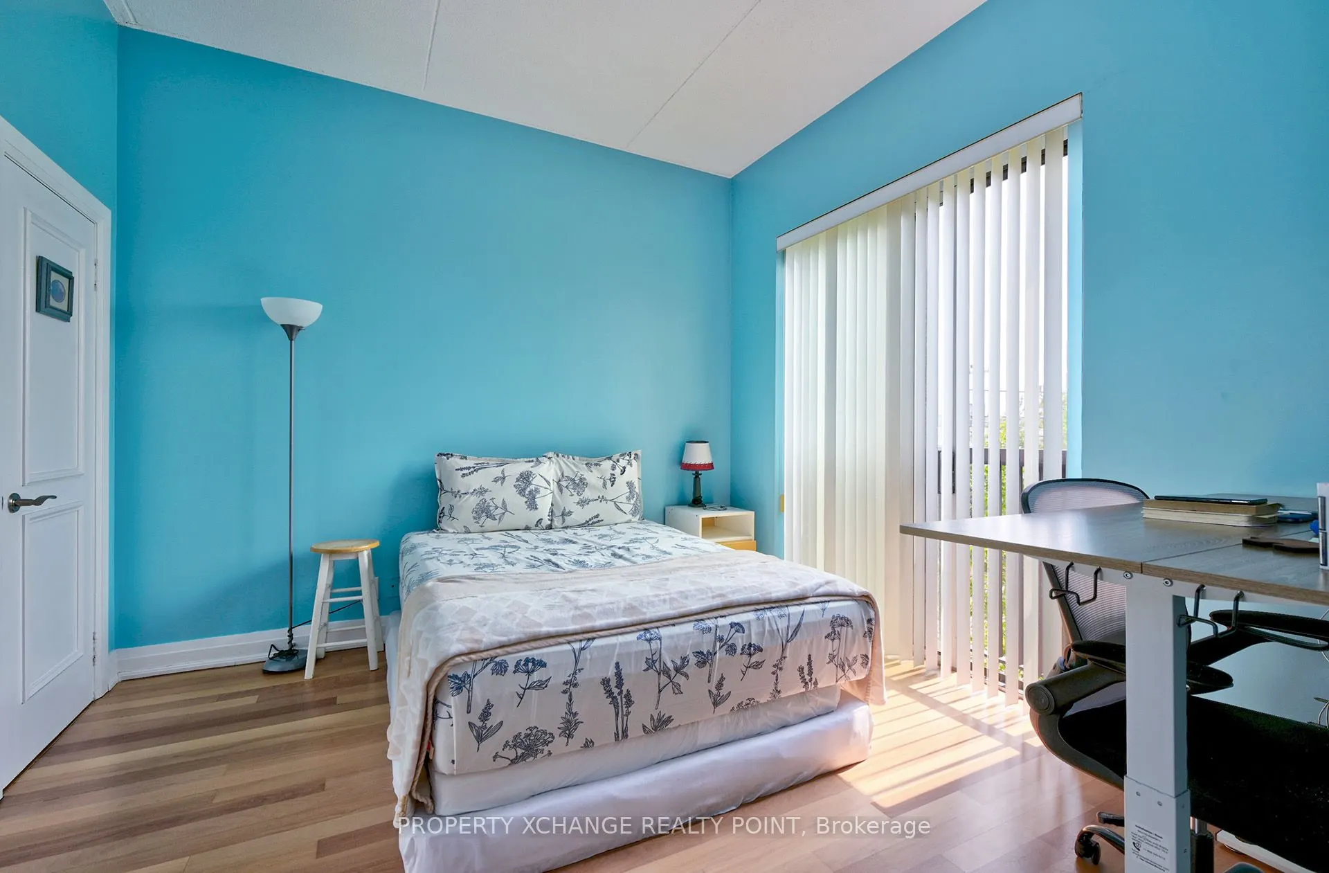2737 keele Street, #213