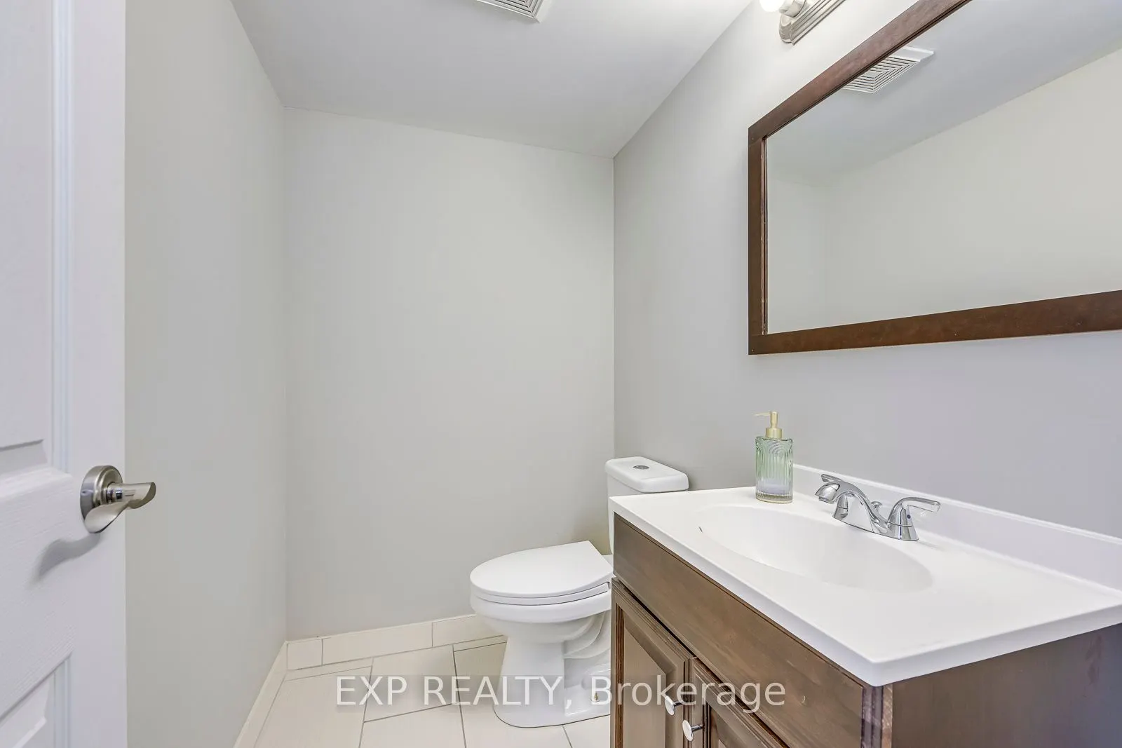 335 Mill Road NE, #1103
