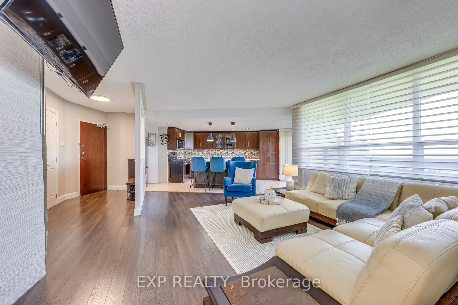335 Mill Road NE, #1103
