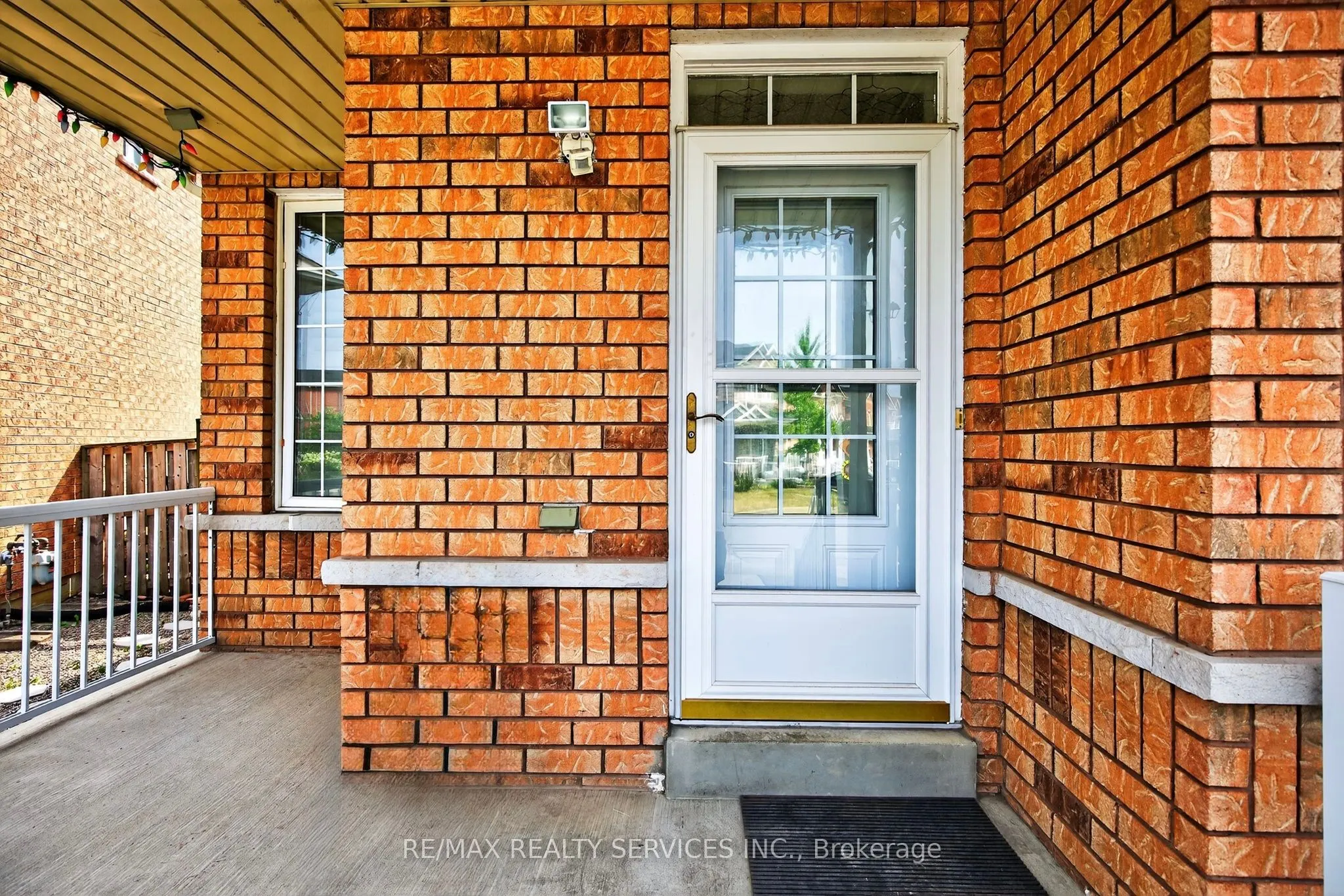 18 Fishing Crescent