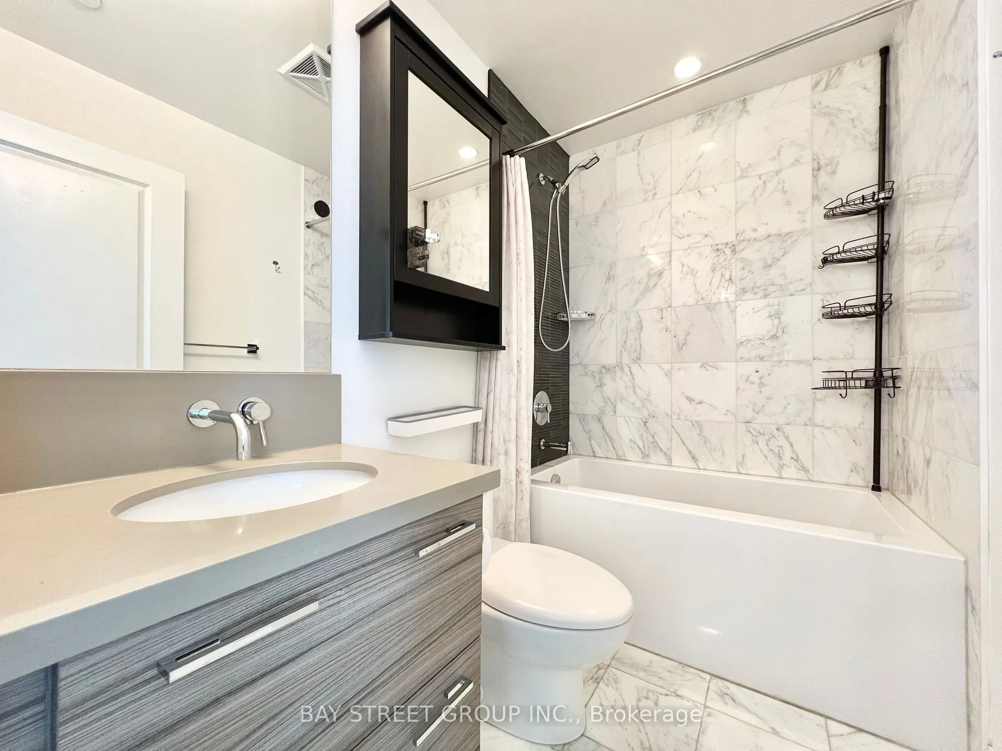 33 Shore Breeze Drive, #3101