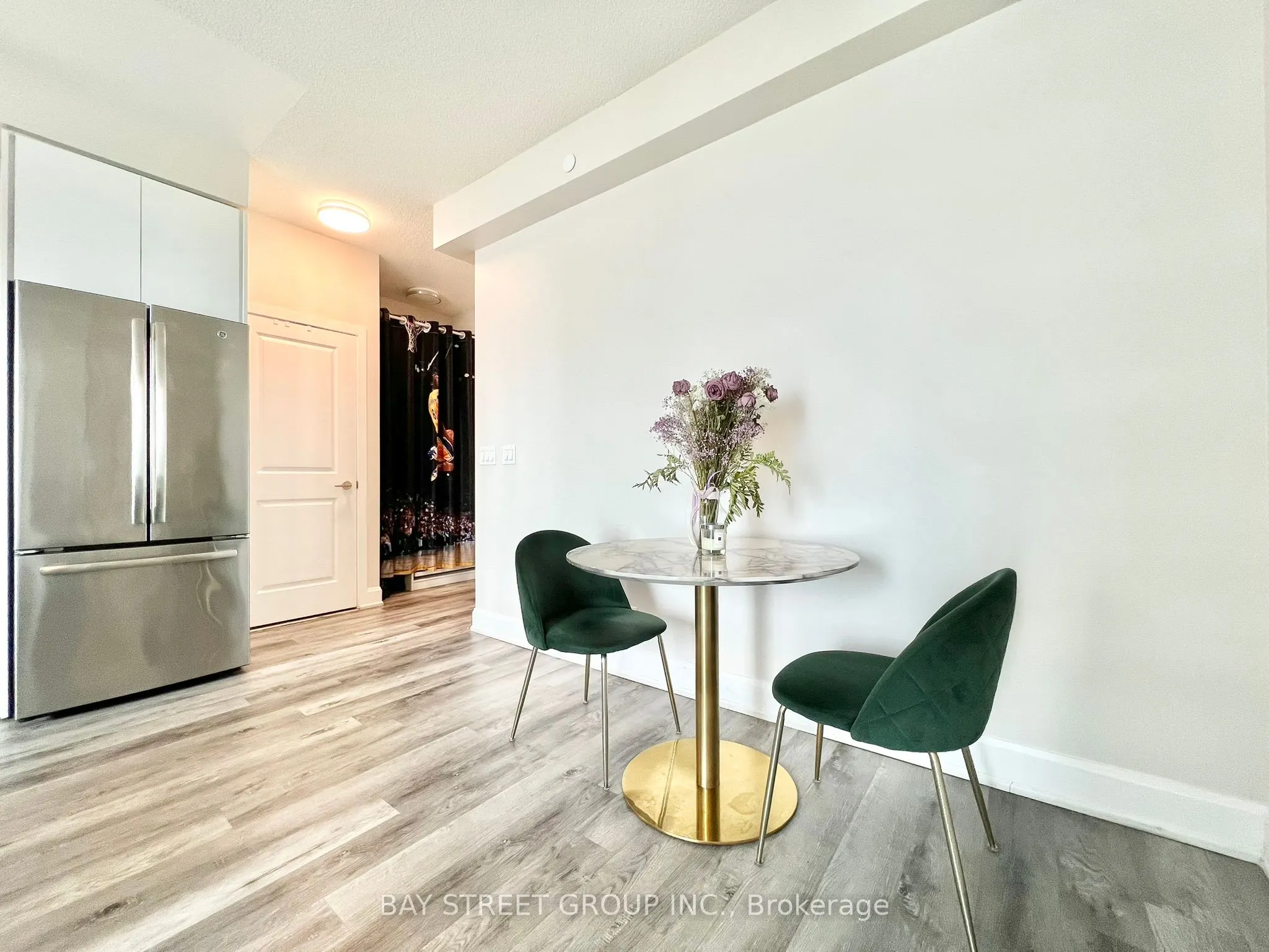 33 Shore Breeze Drive, #3101